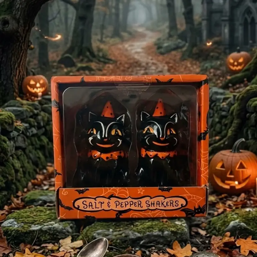 Johanna Parker Halloween Cat Shakers NIB