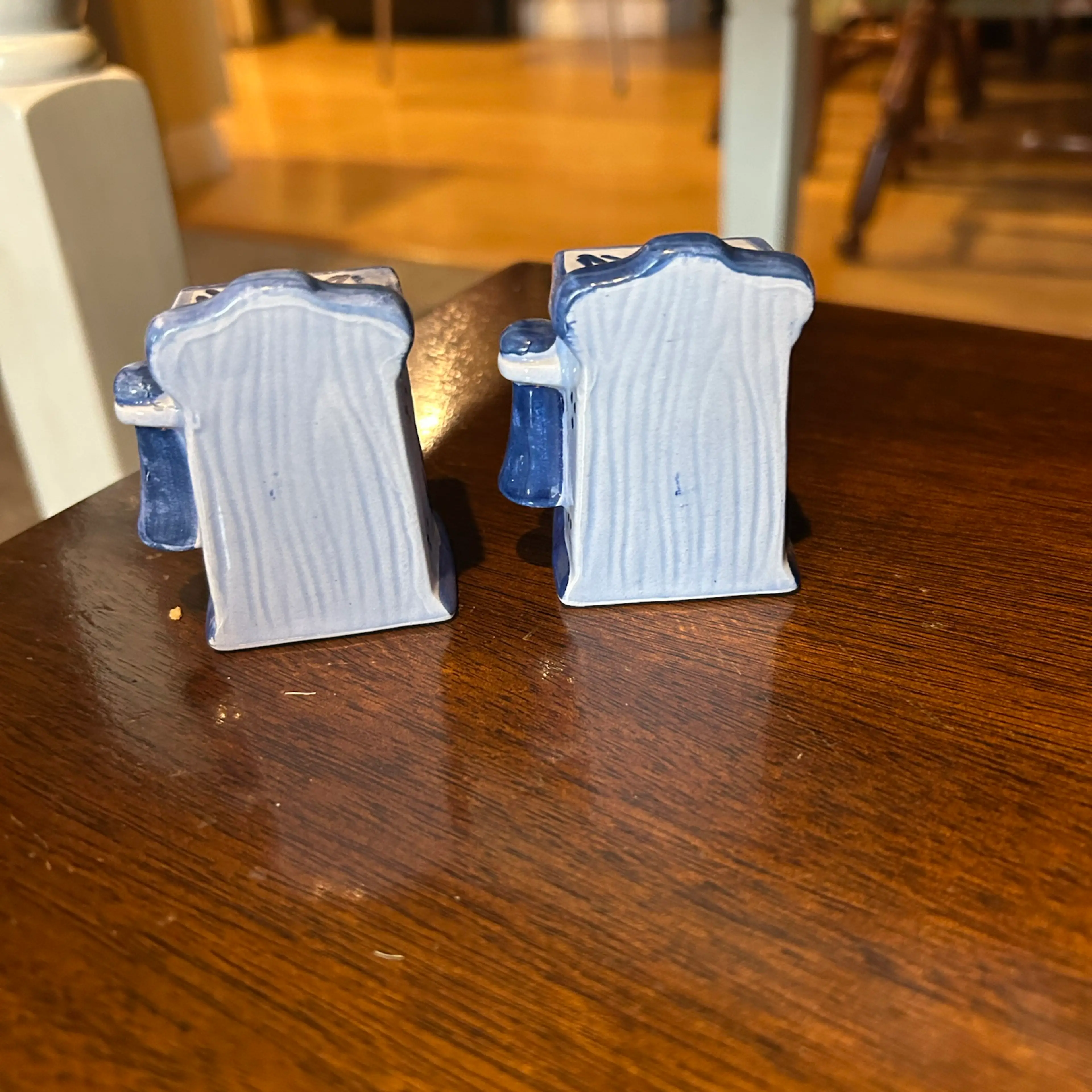 Image 3 of 5