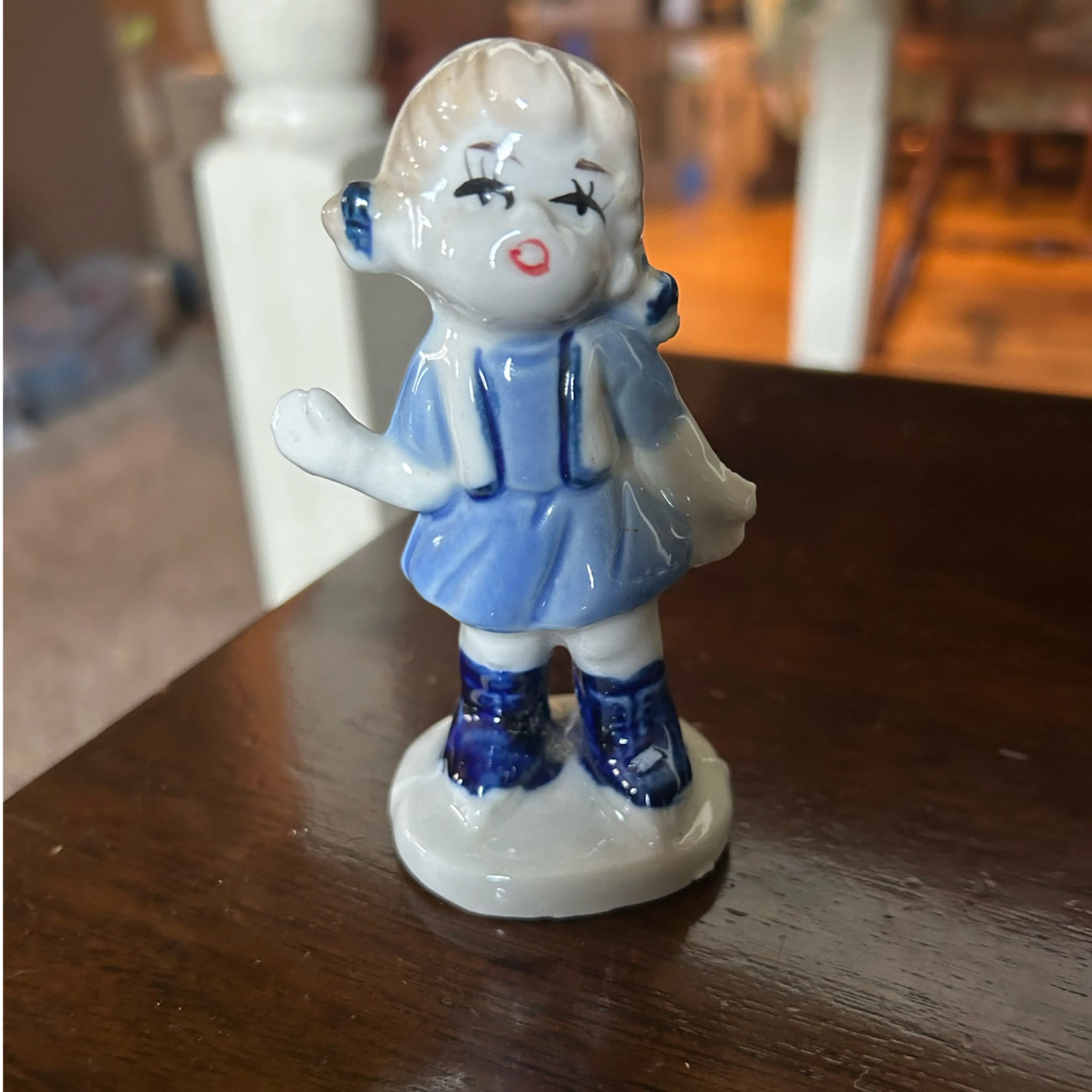 Image 1 of 3