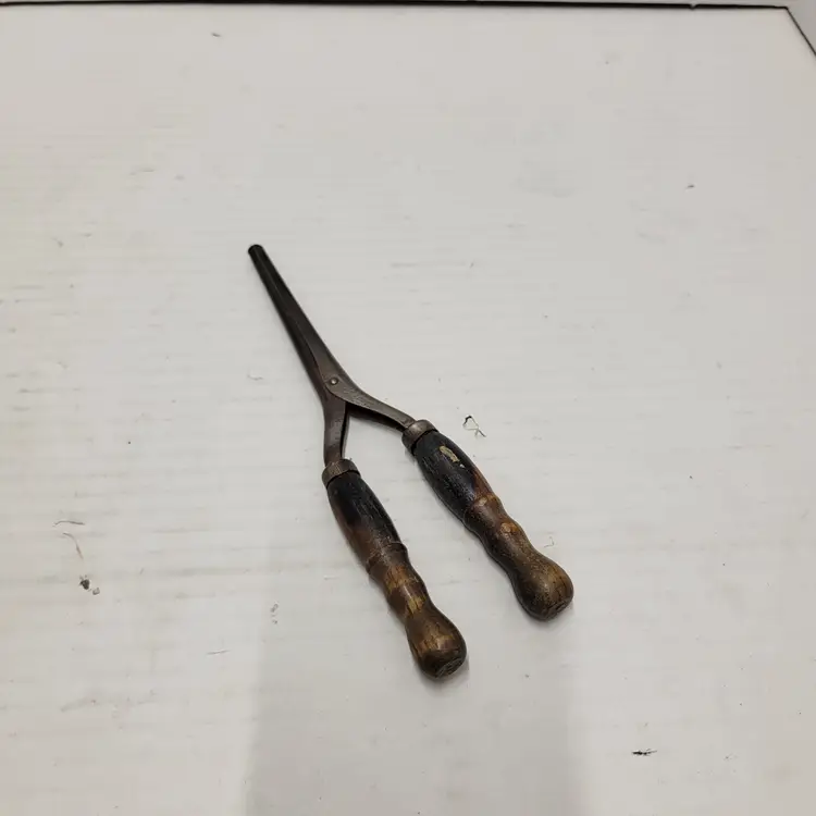 Vintage Antique Hair Curling Iron Metal Stove Heated Wood Handle Made in USA