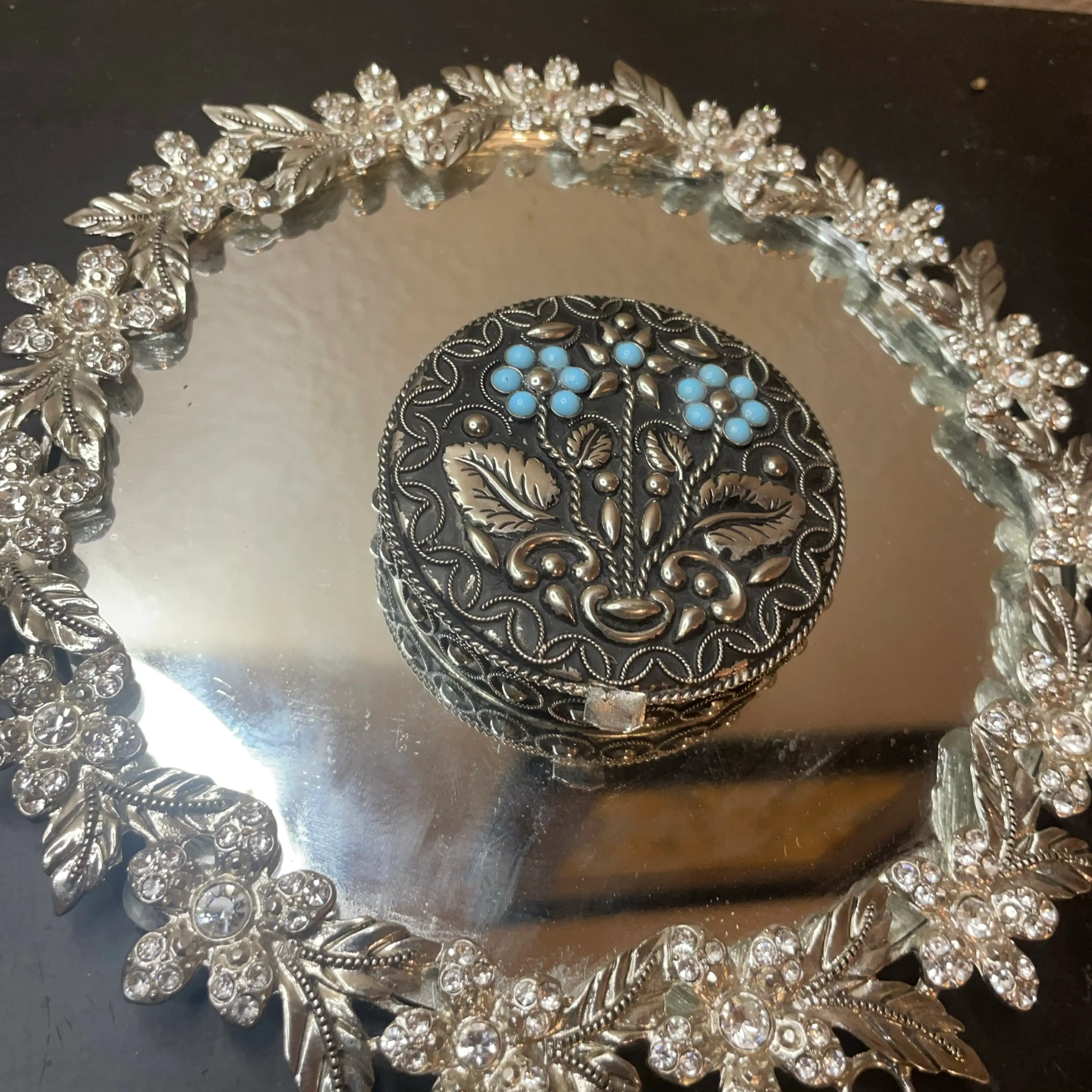 Image 3 of 5
