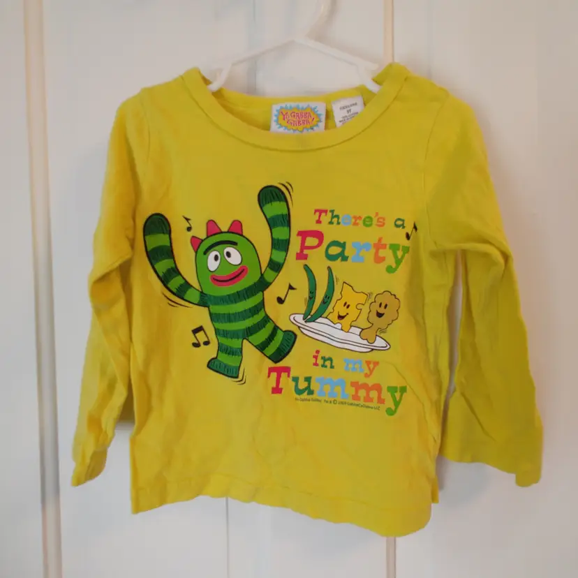 Kids- Brand: Yo Gabba Gabba. Size 3T. Tee shirt. Material- 100% cotton. No callouts.