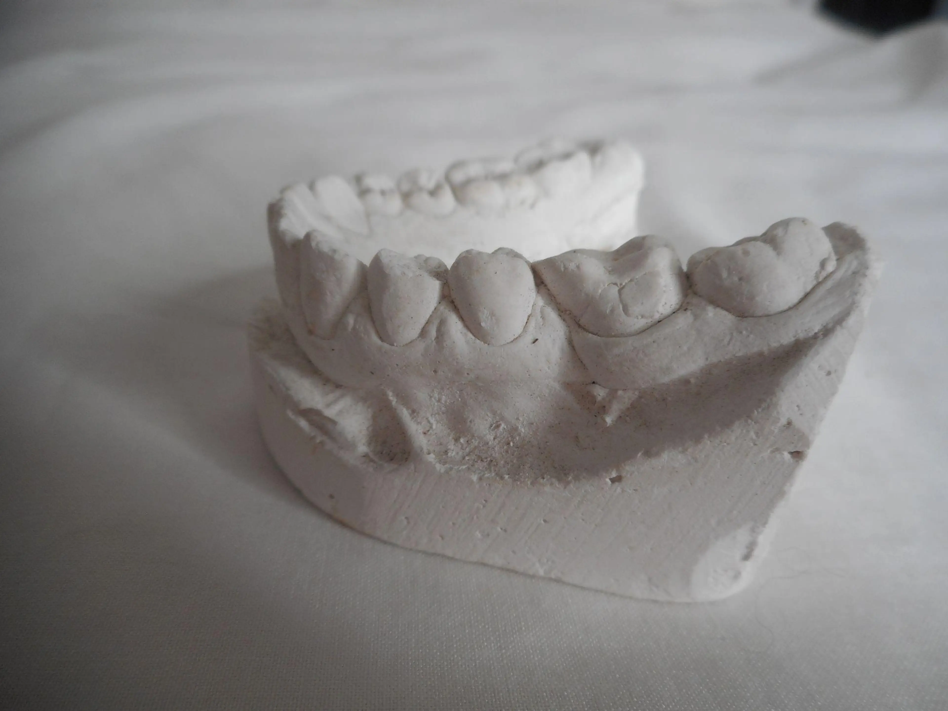Image 2 of 6