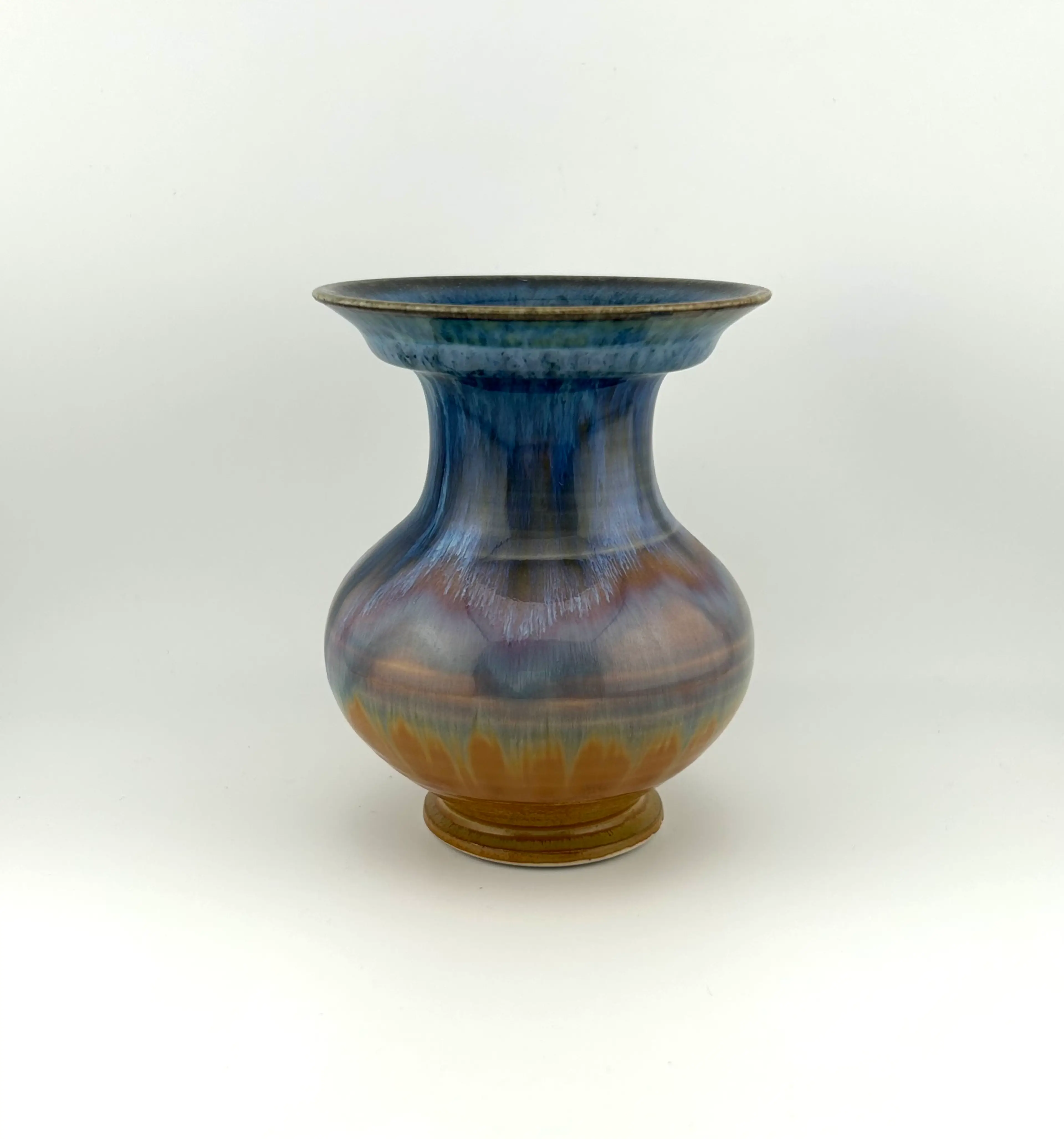 Image 4 of 8
