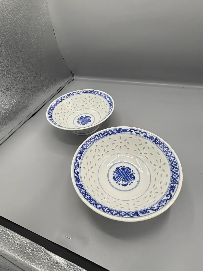 Chinese Blue & White porcelain rice bowl