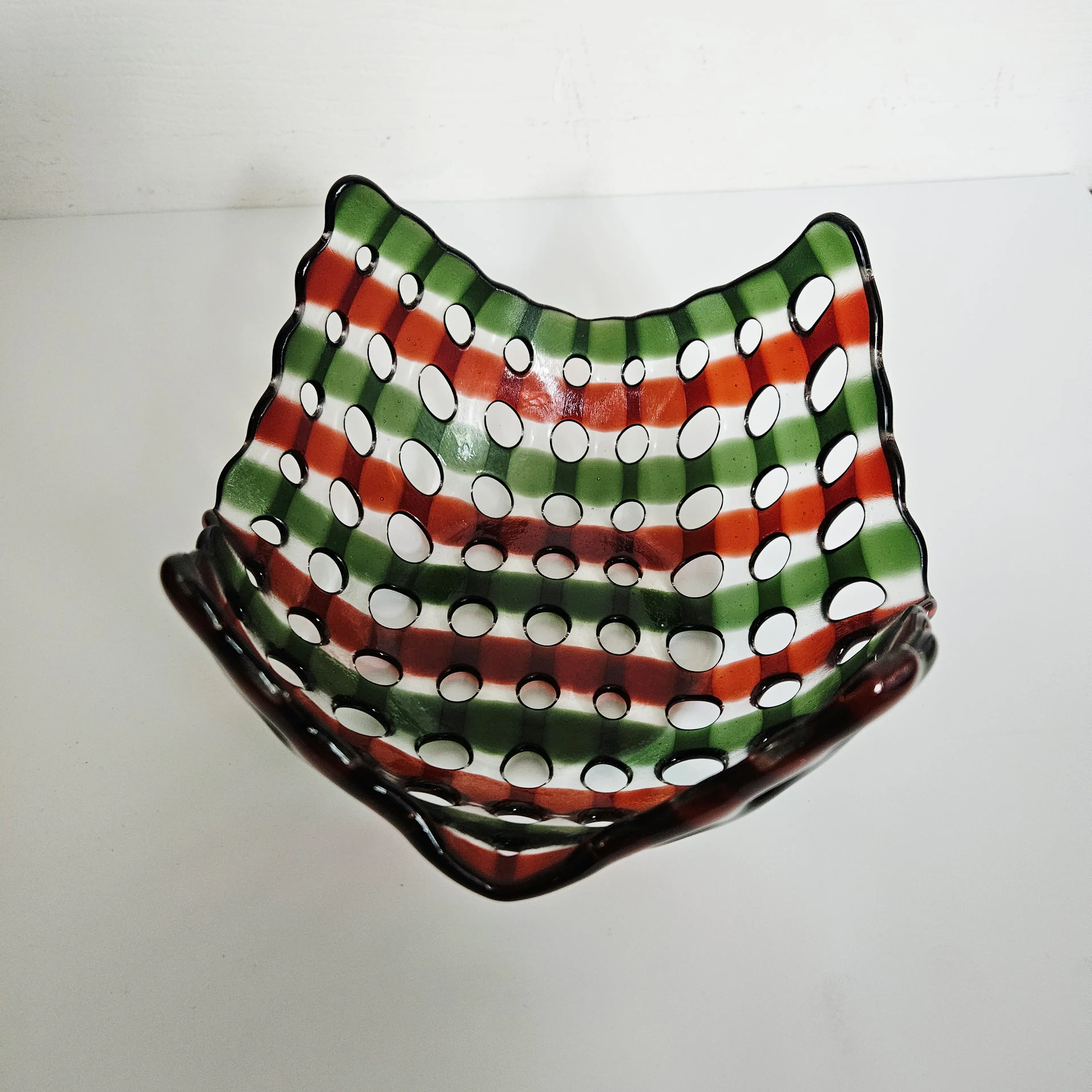 Image 4 of 7