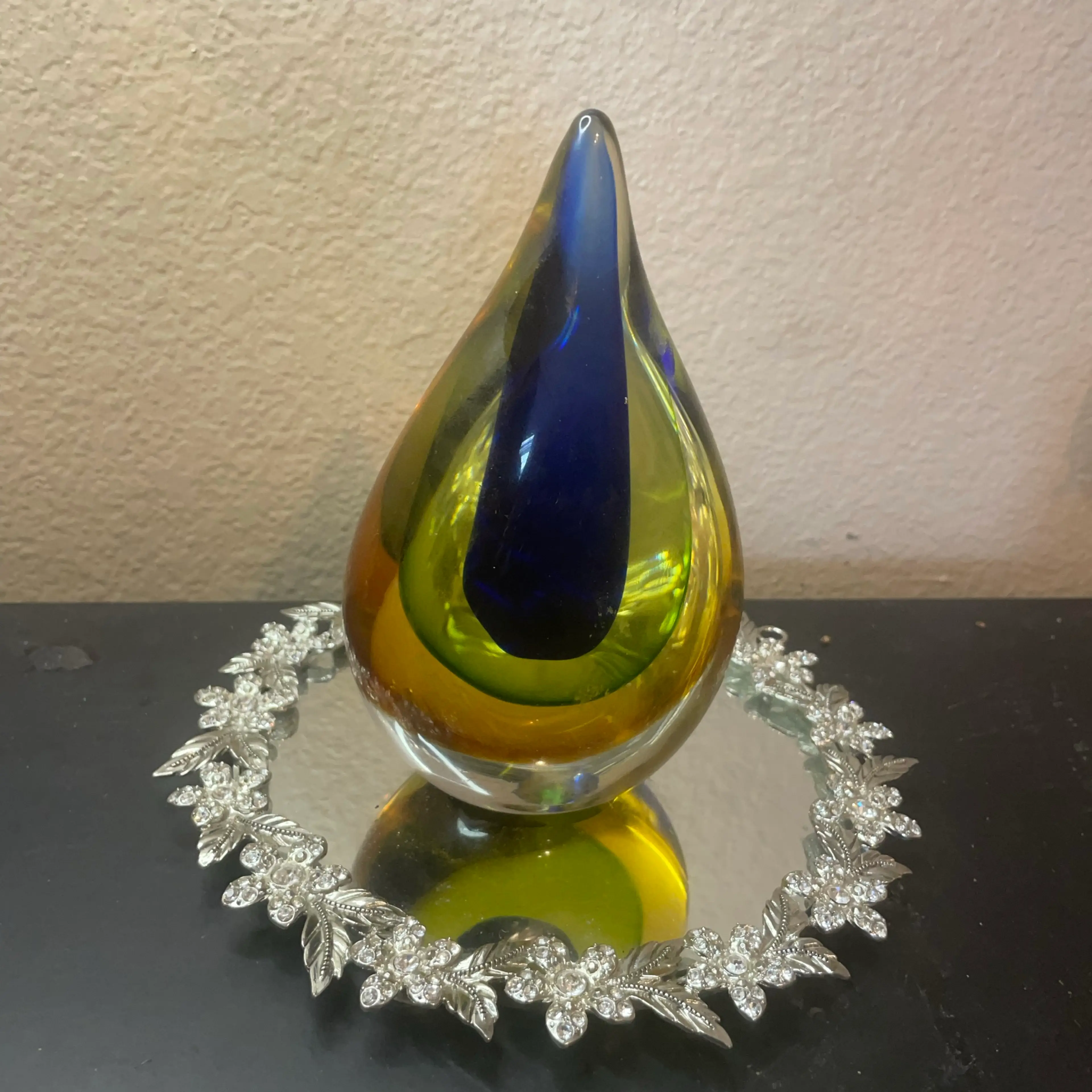 Image 4 of 7