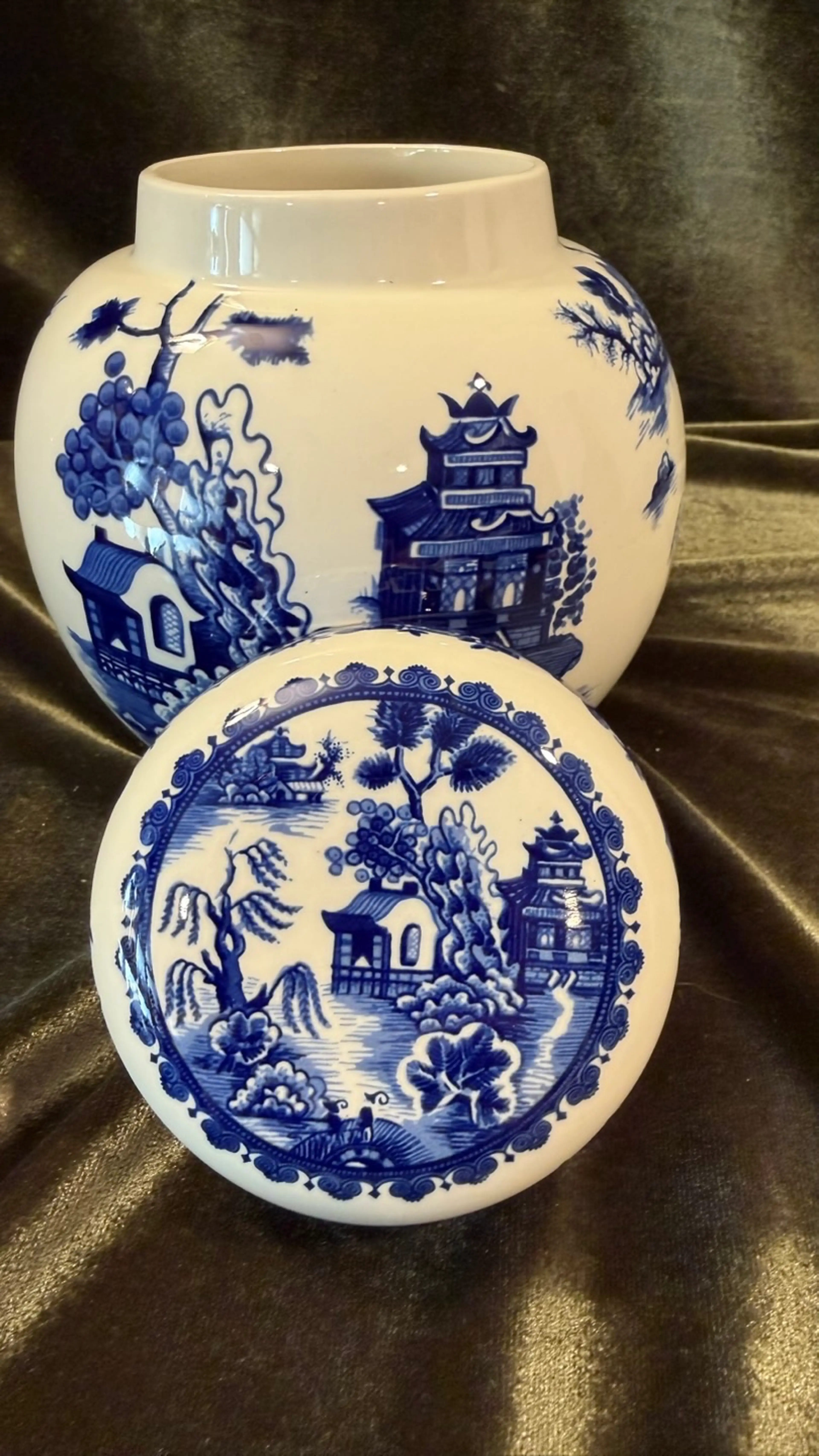 Image 4 of 10