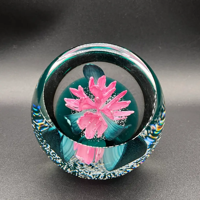 Caithness Pink Rhododendron Flower Emerald Base Window Art Glass Paperweight 3.5”