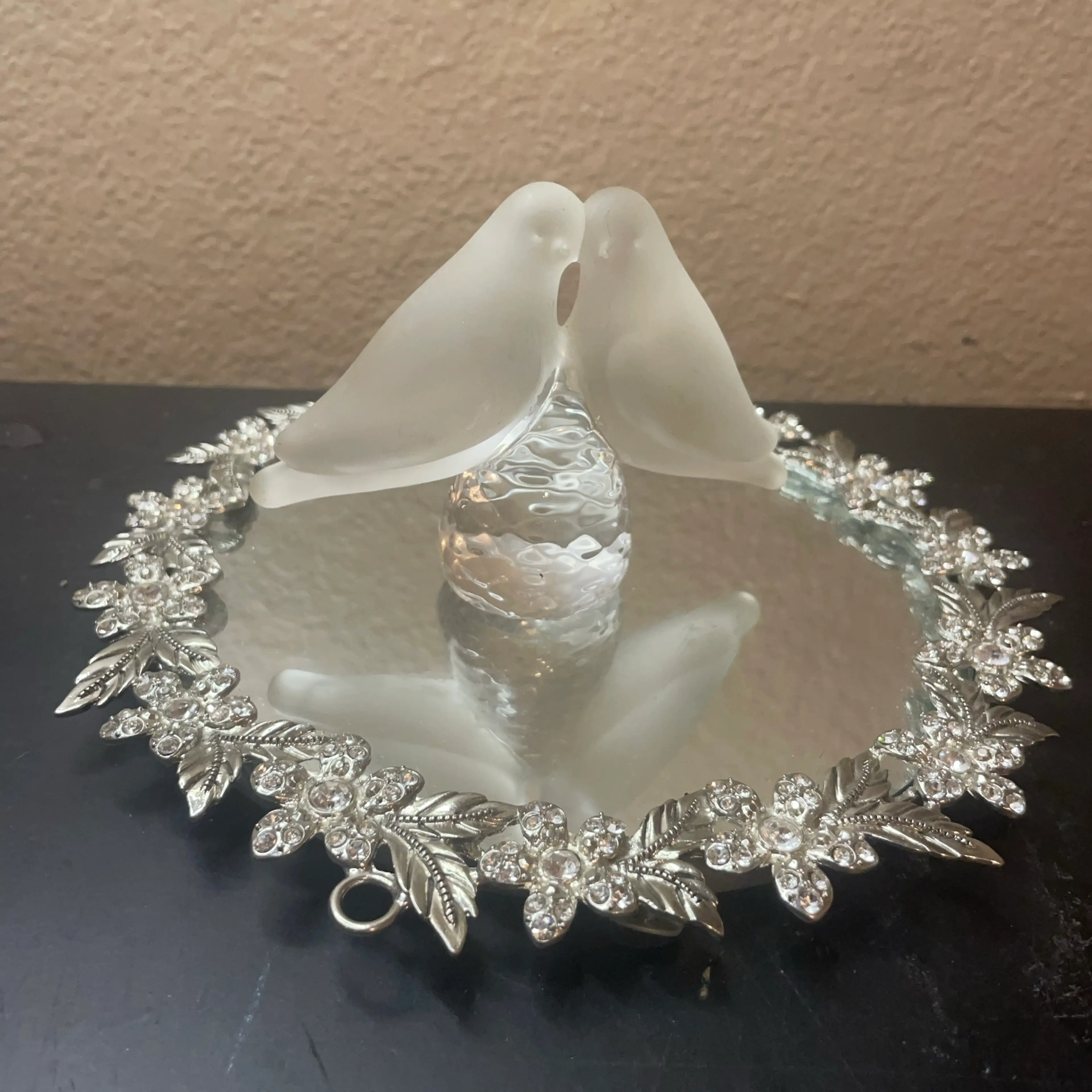 Image 4 of 6
