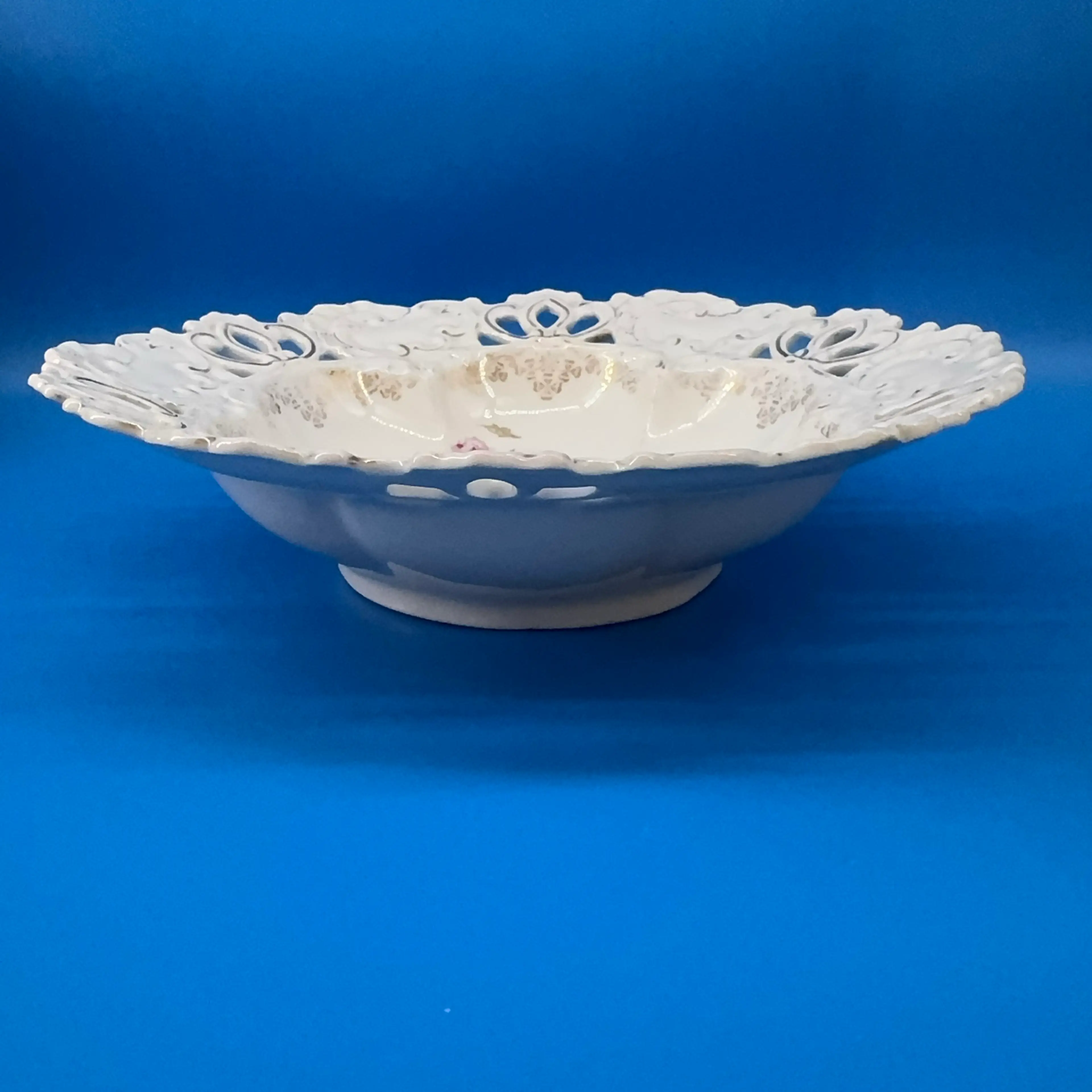 Image 2 of 4