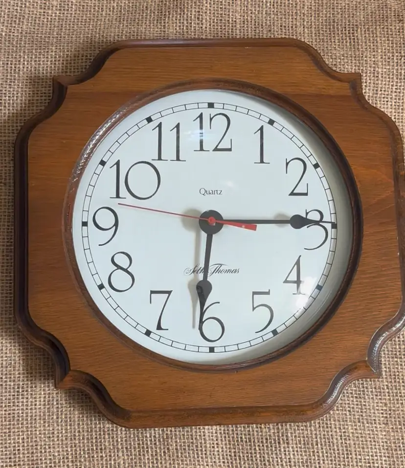 Vintage Seth Thomas Analog Wall Clock Sculpted Octagonal Wood Frame WORKS