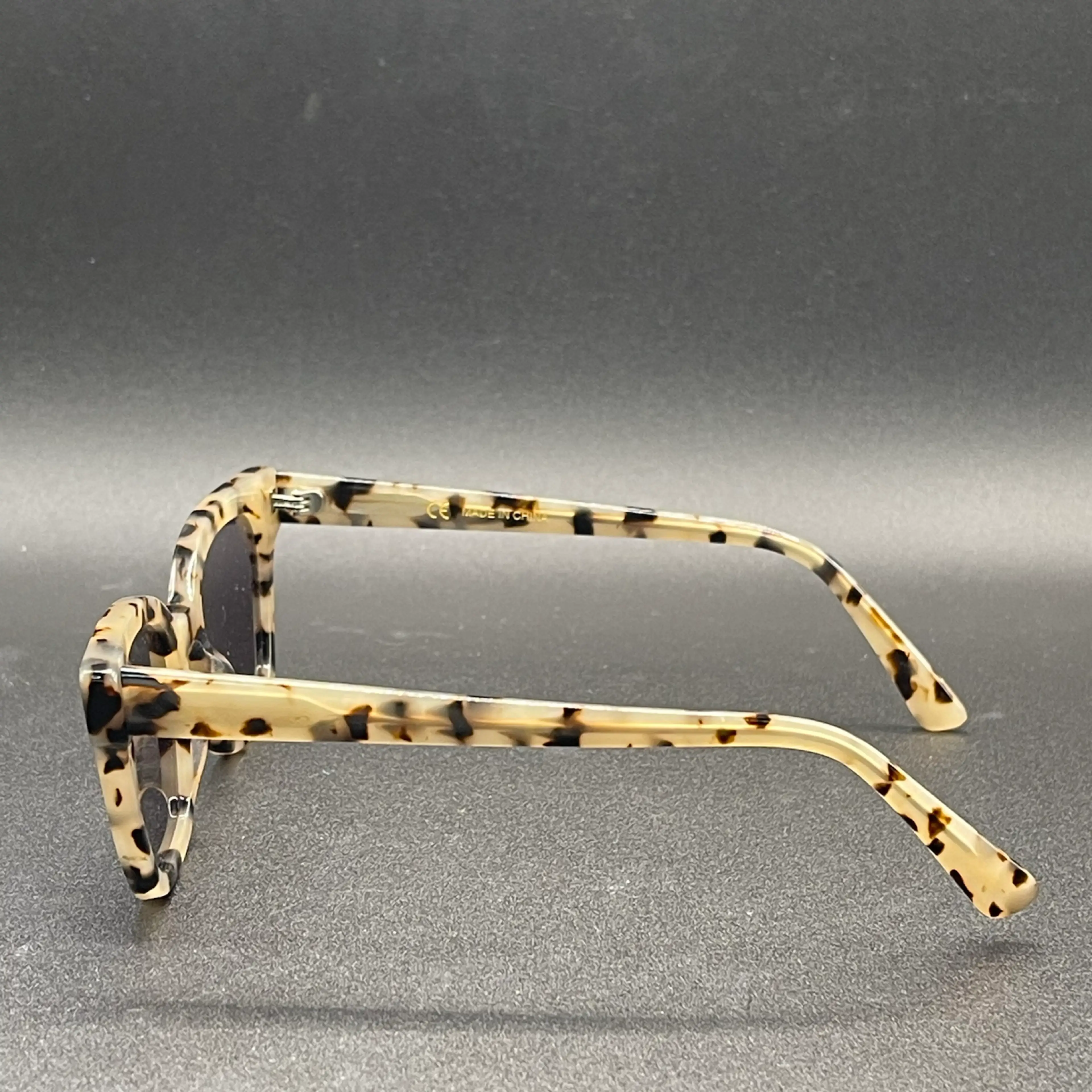 Image 4 of 6