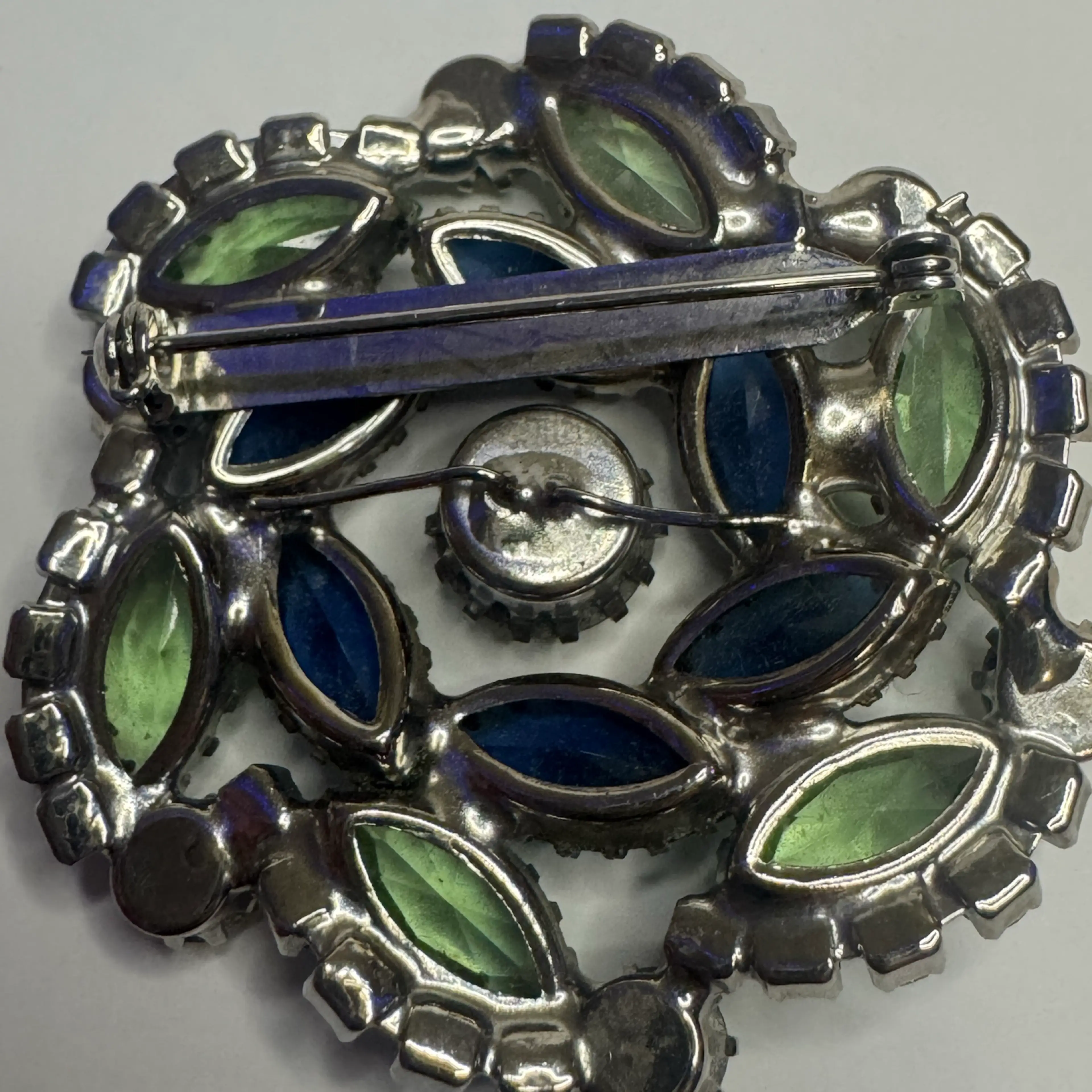 Image 3 of 6