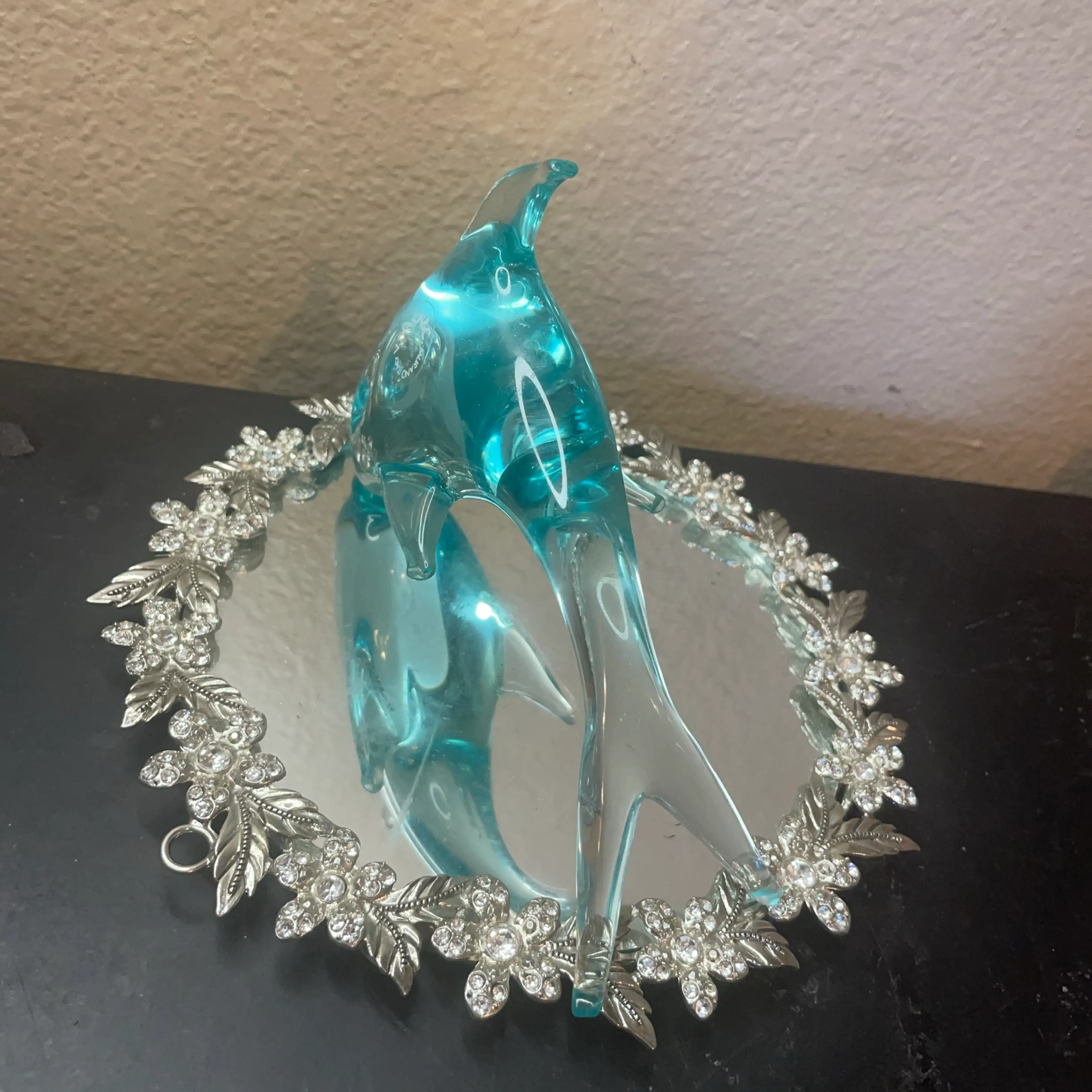 Image 4 of 6