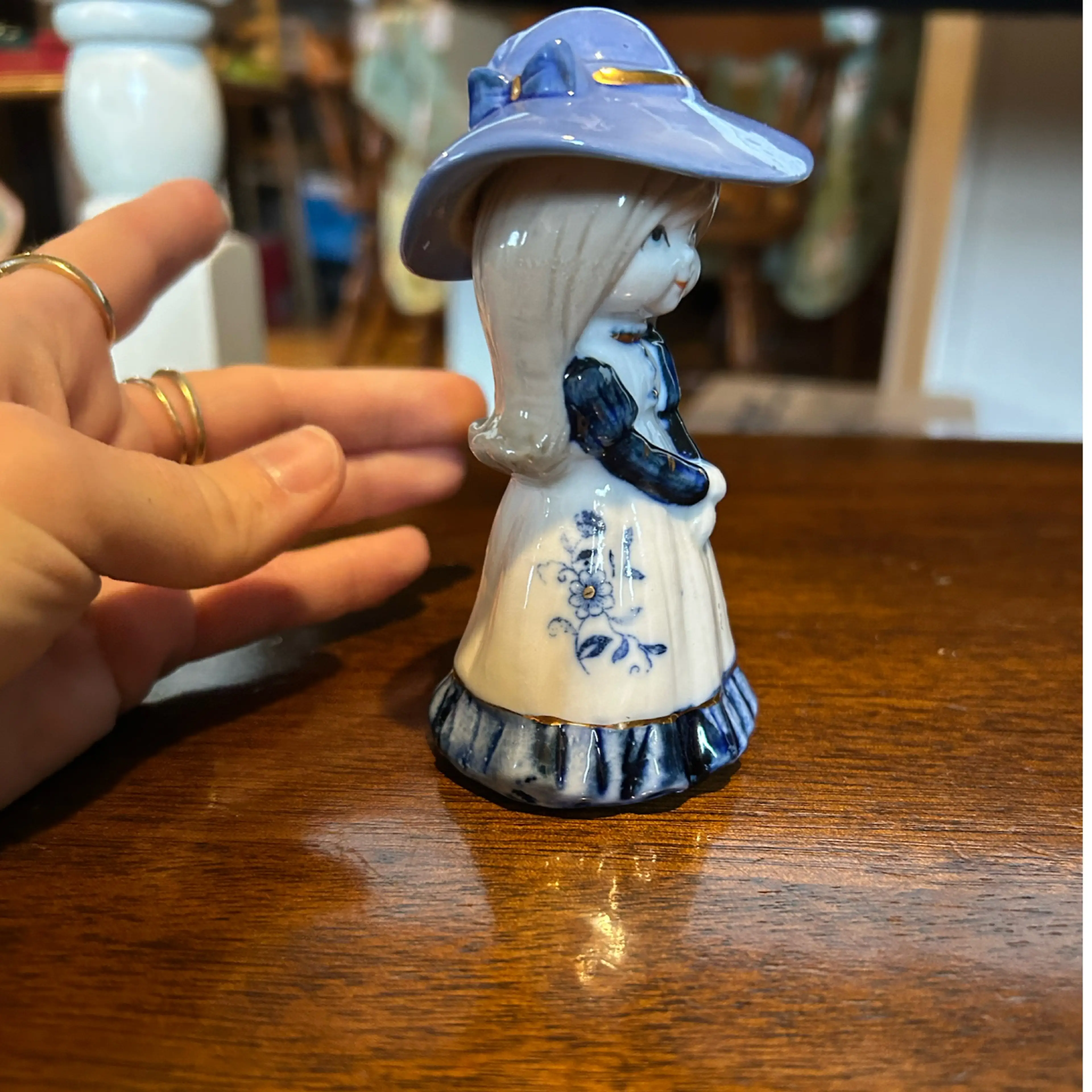 Image 2 of 5