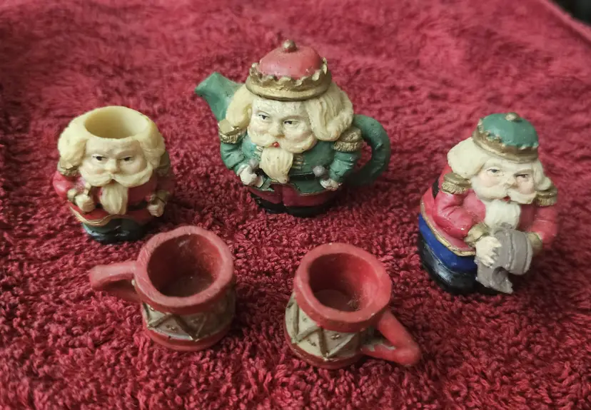 5 Small Holiday Trinkets - 3 Missing the Tops -Preowned