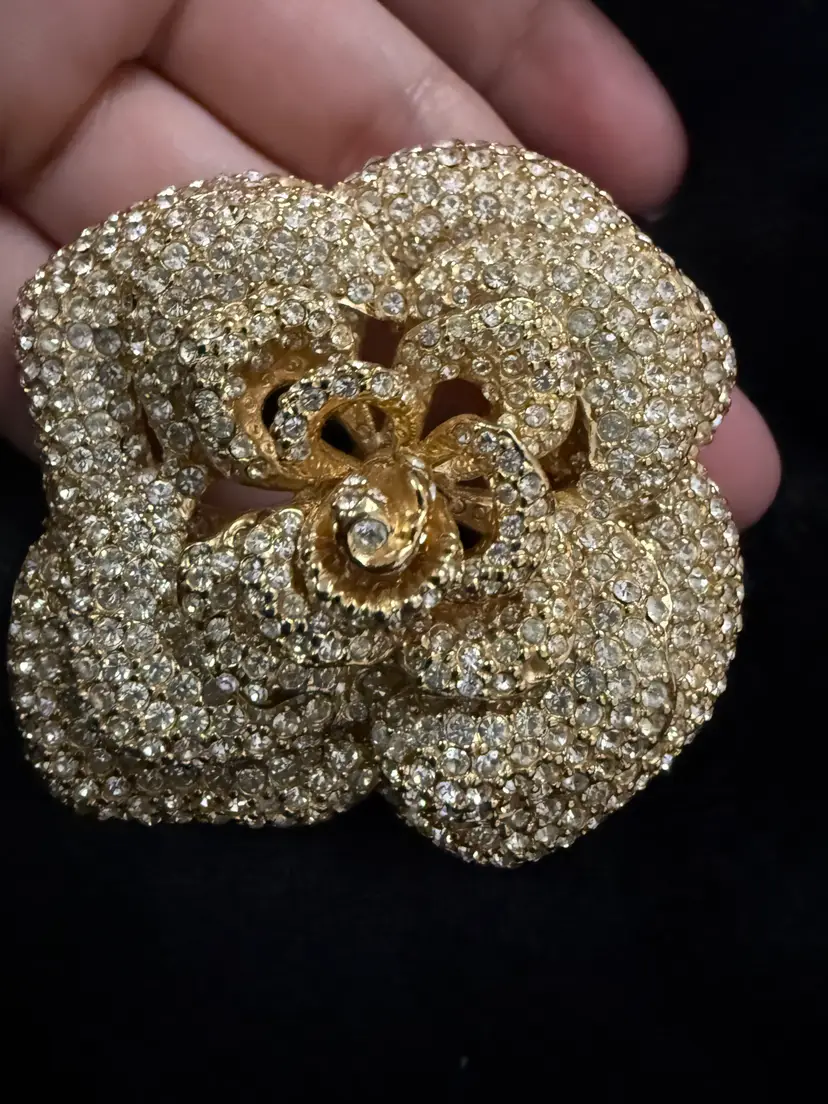 Vintage Ciner Gold Rhinestone Brooch
