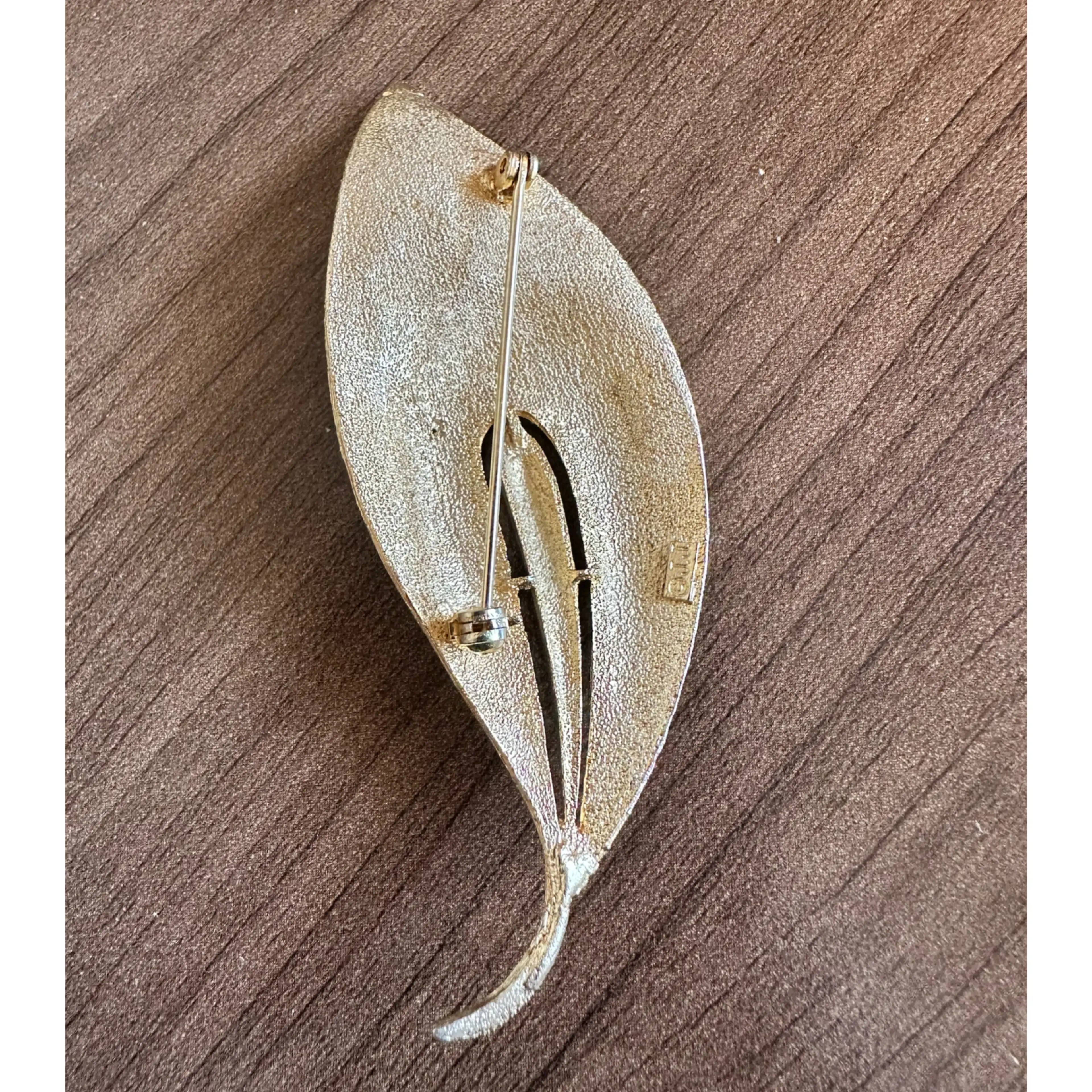 Image 2 of 2
