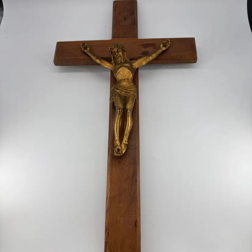 Antique Wood Crucifix 12 Inches