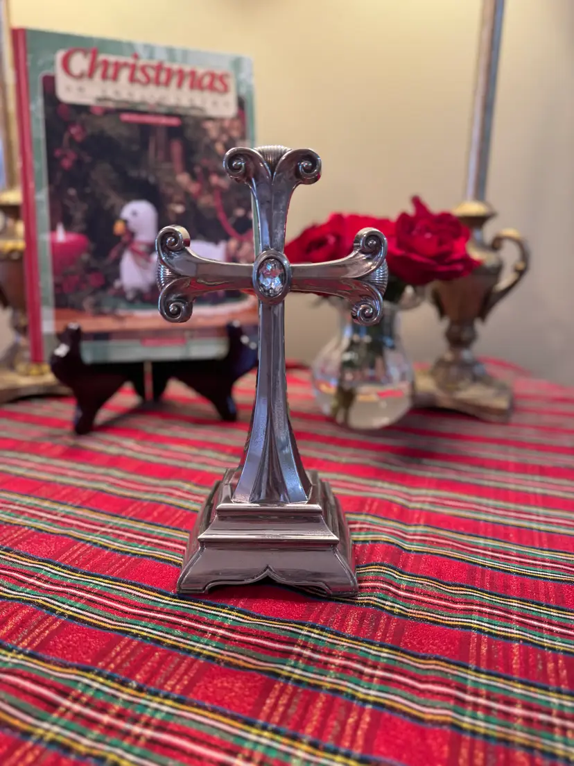 Lenox Silver-plated Cross (8x4.5 In)