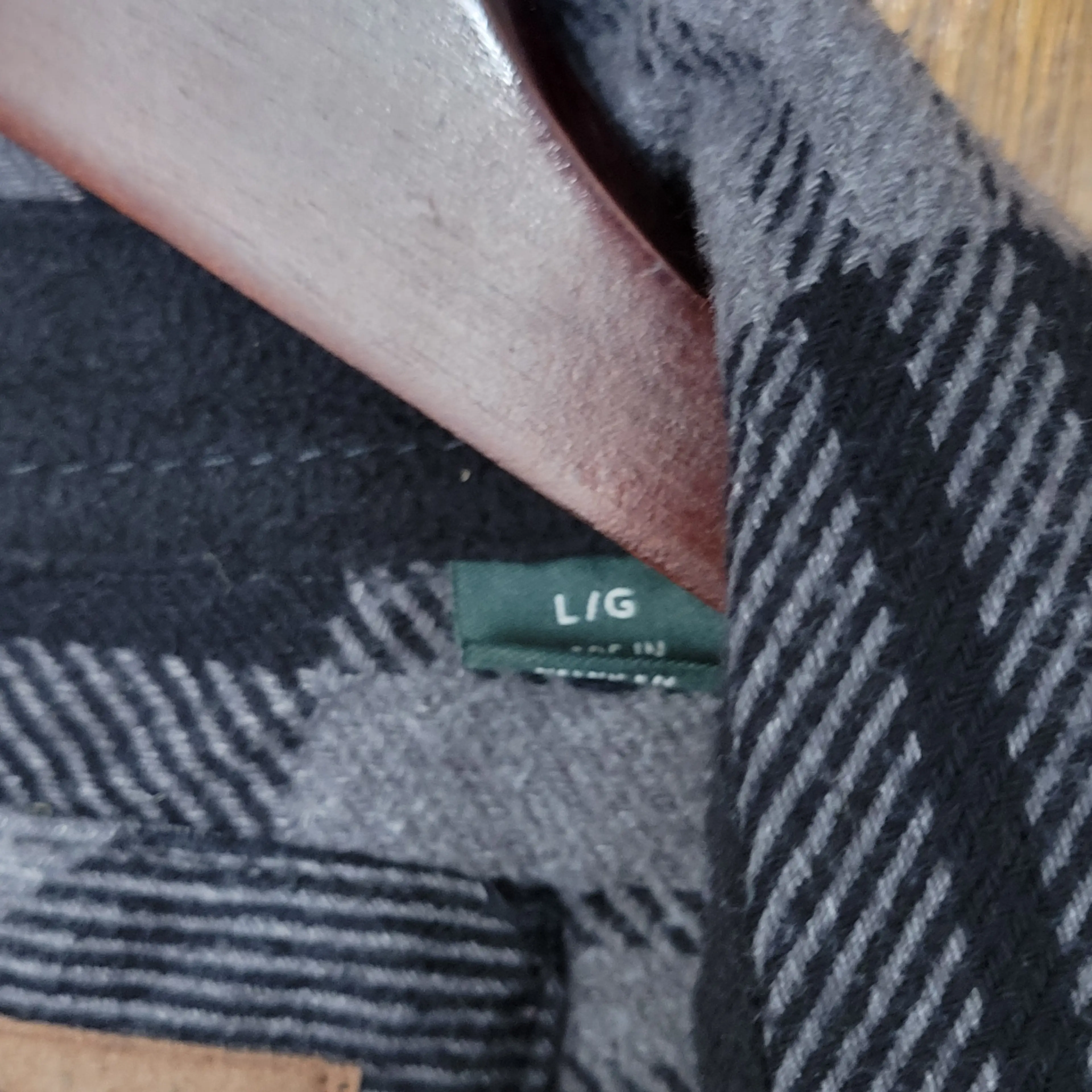 Image 2 of 7