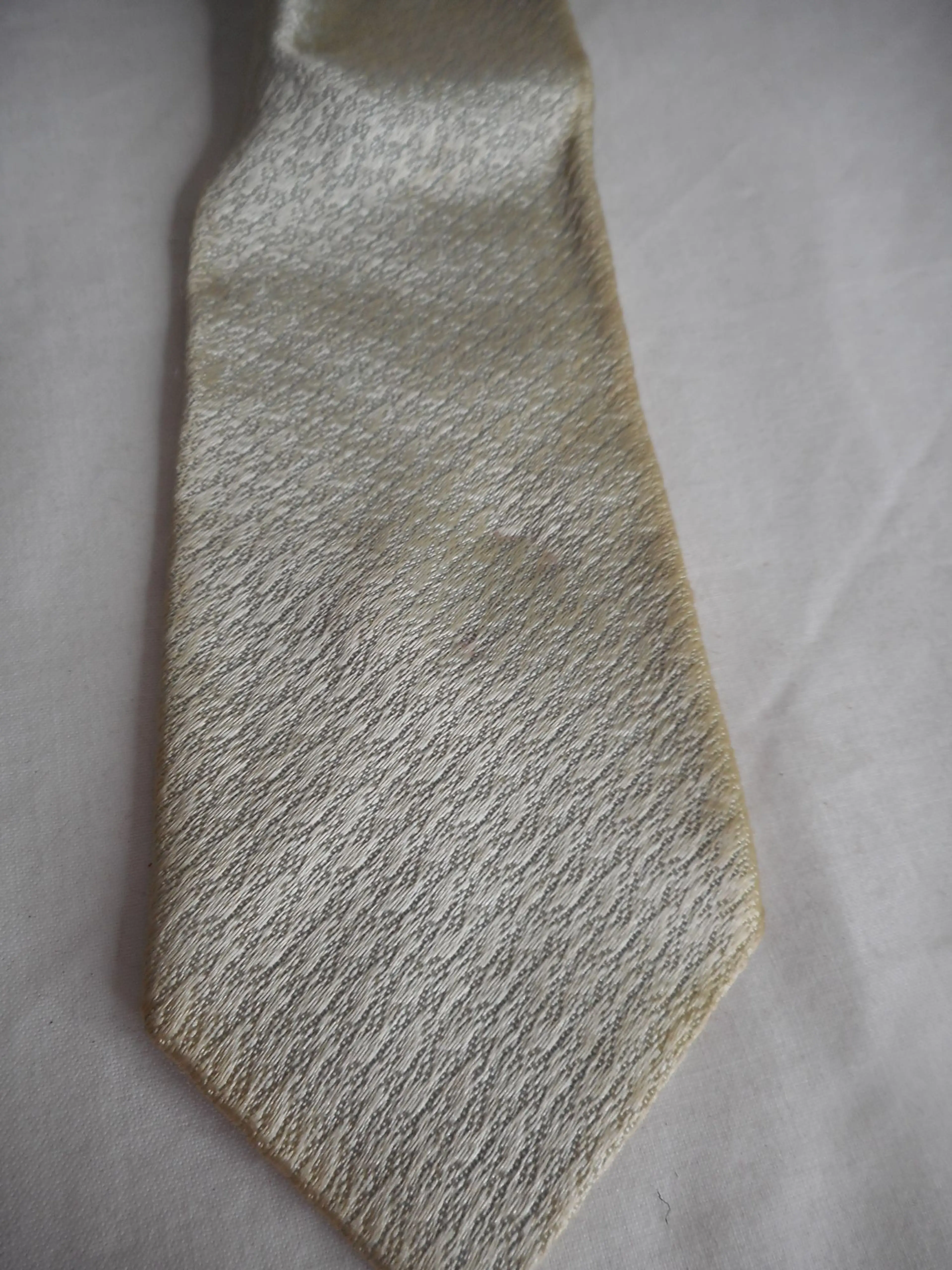 Image 4 of 6