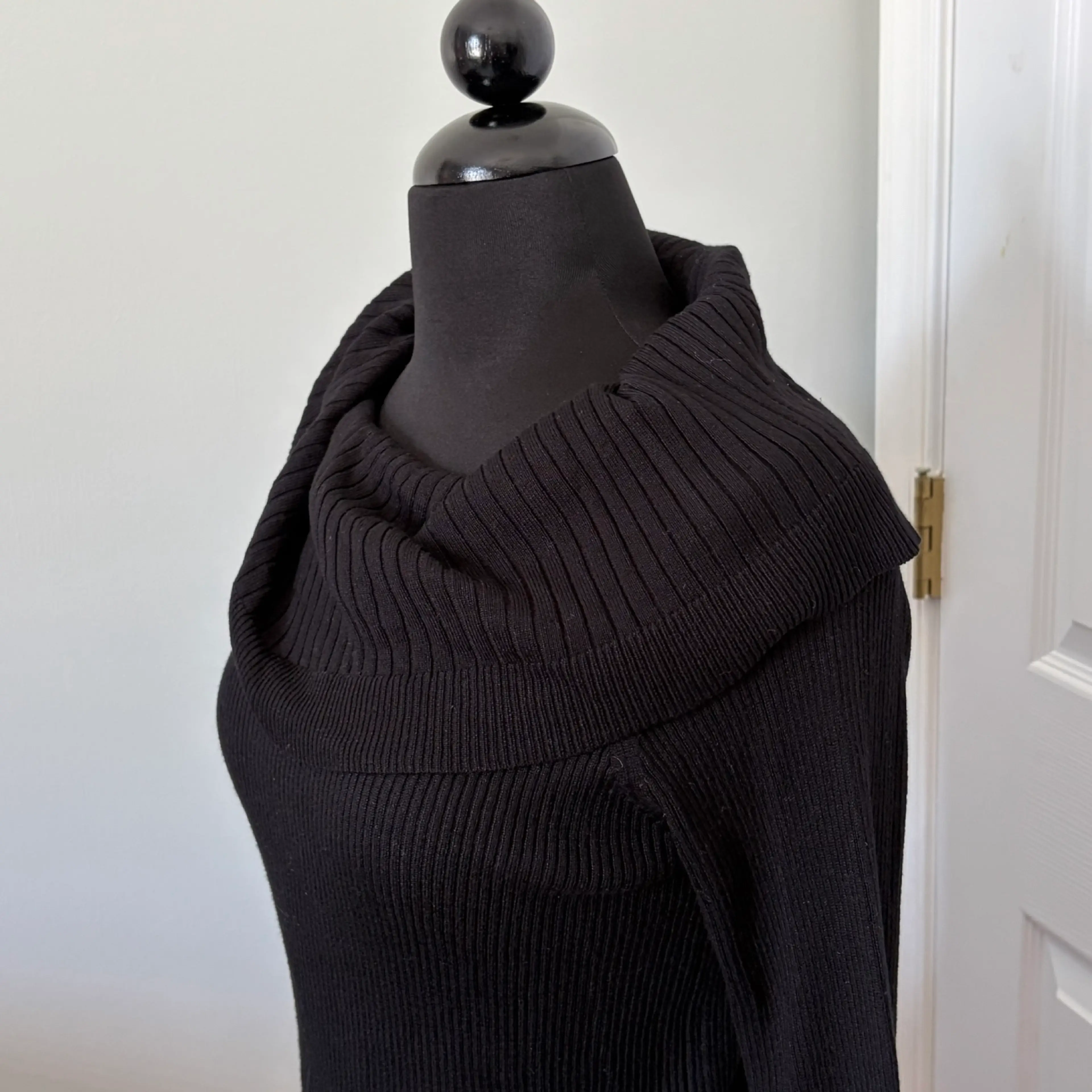 Image 4 of 9