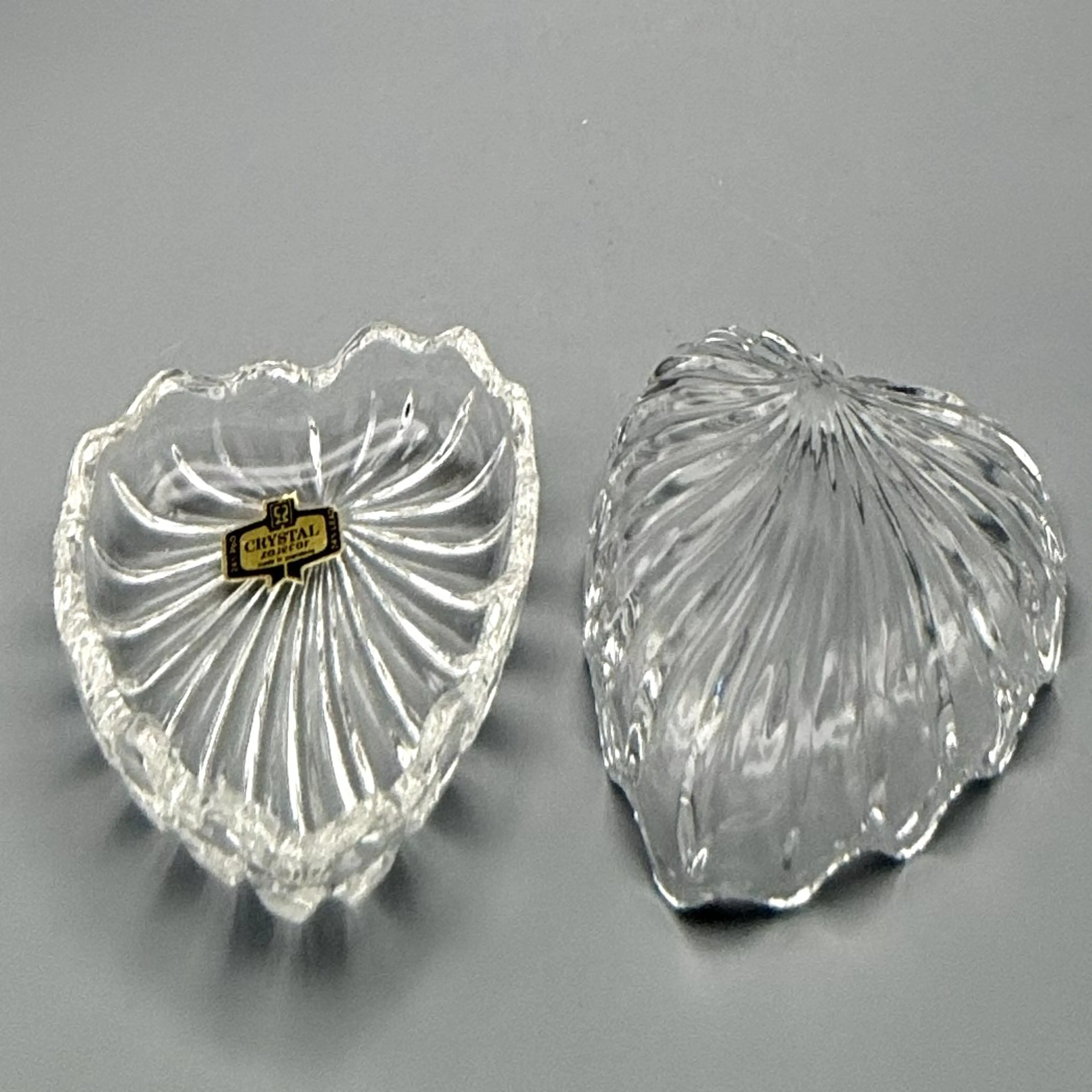 Image 4 of 7