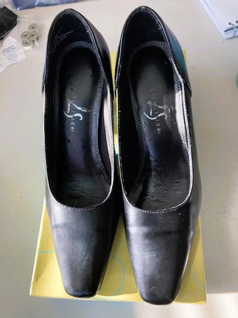 LifeStride Woman's Shoe Size 6 M Ashburn Black 3" Heel