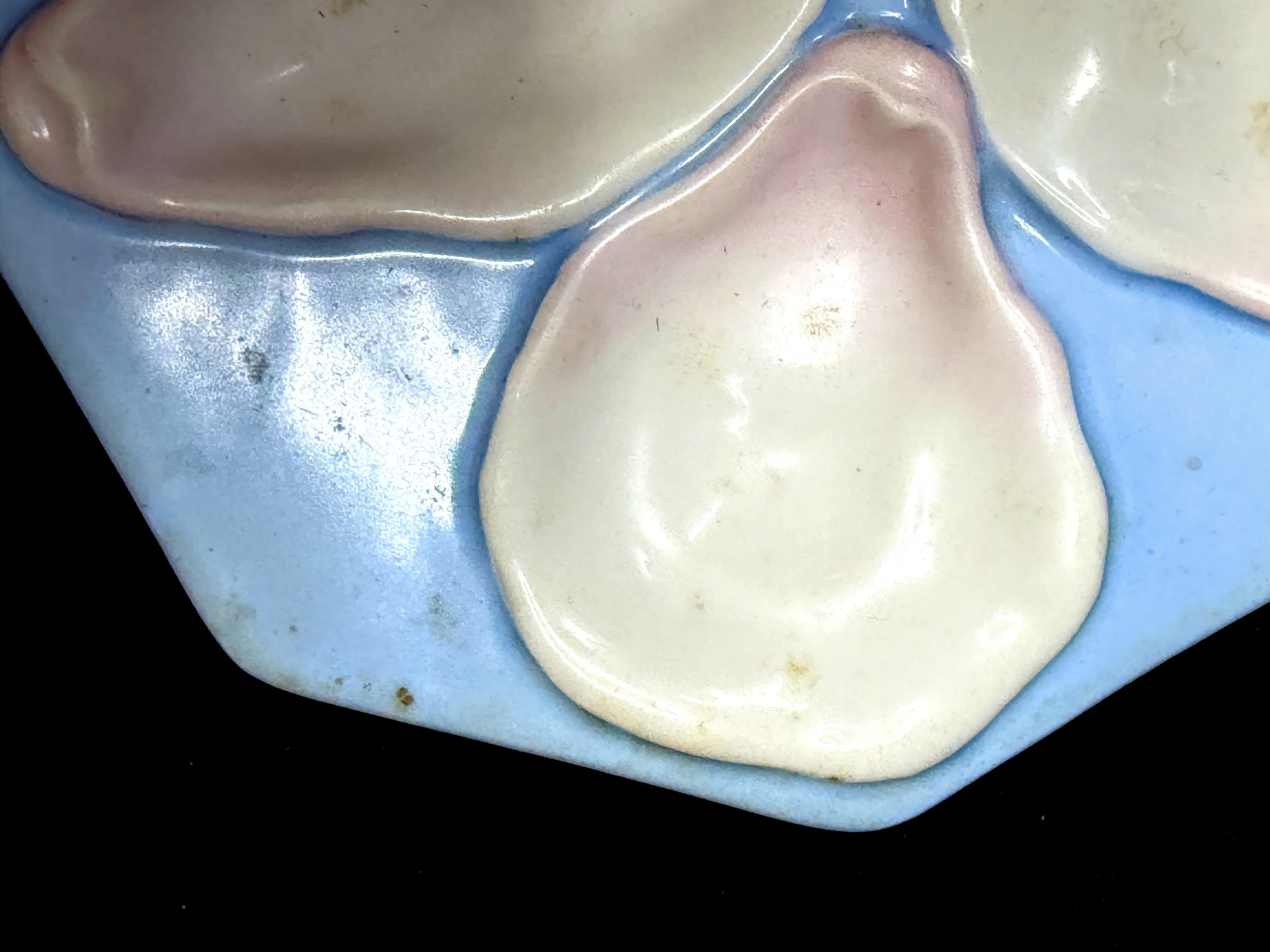 Image 4 of 8