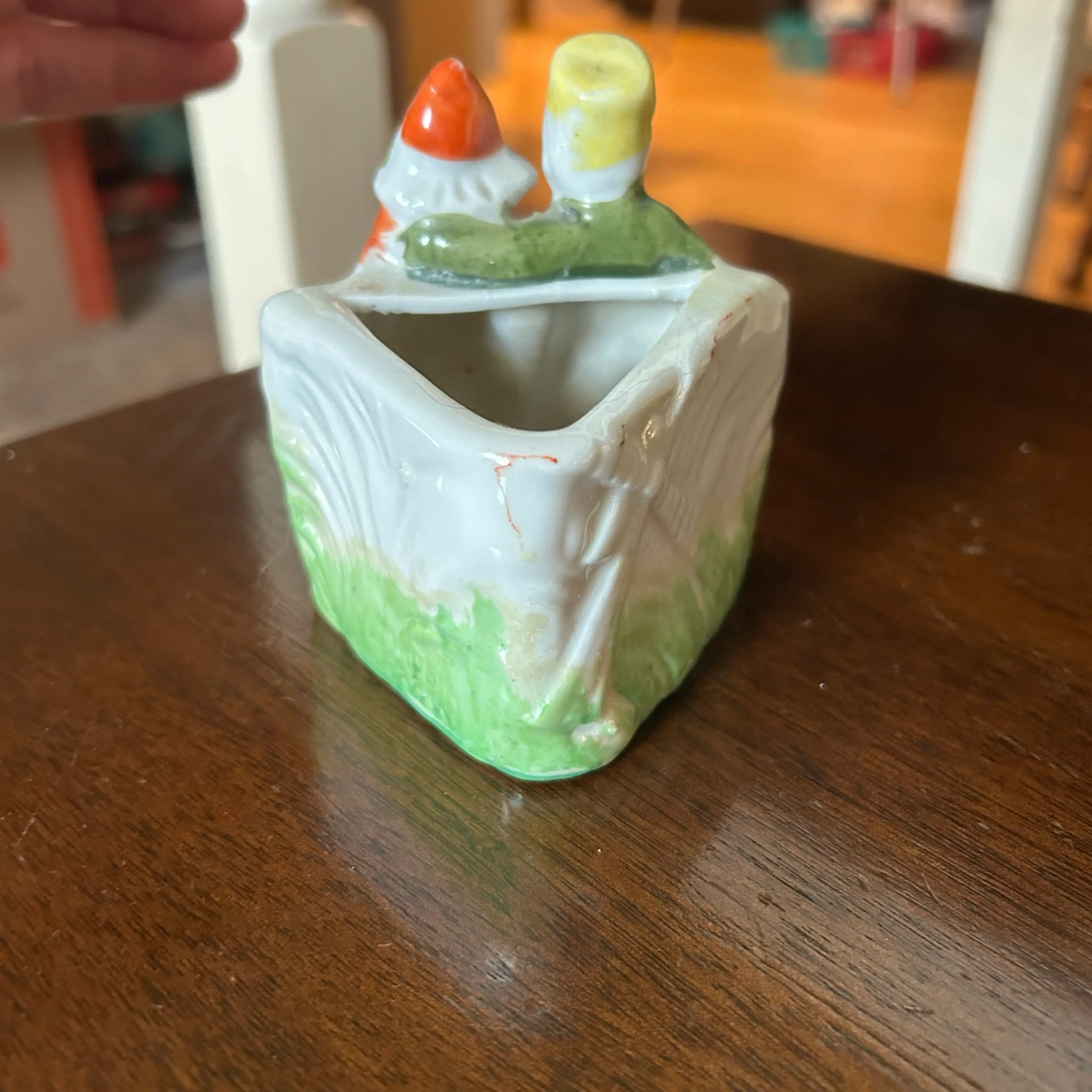 Image 3 of 4