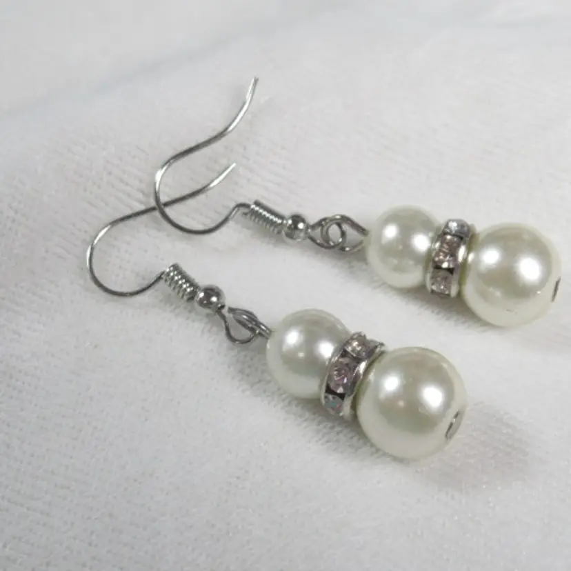 Simple and elegant  faux pearls and rhinestone spacers handmade earrings