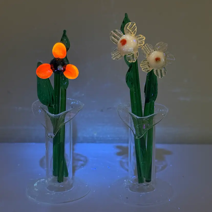 Winners Choice - Czech Lampwork Mini Floral Bouquet. UV Reactive. 3”h
