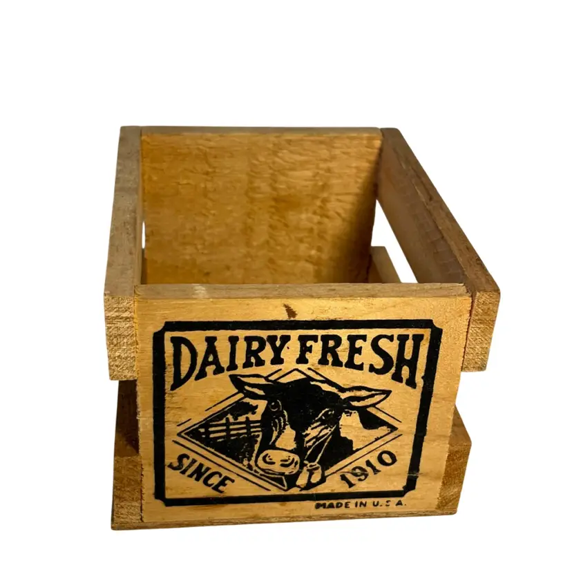 Dairy Fresh Since 1910 Small Crate | 3”
