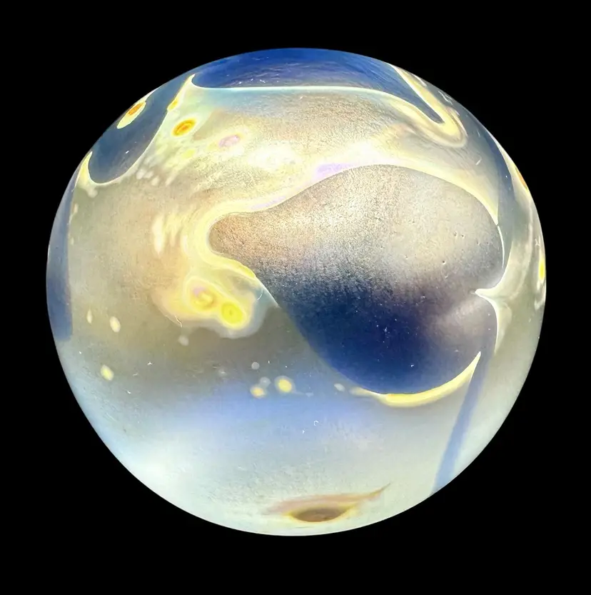 Signed Robert Eickholt Vintage Art Glass Paperweight Hanging Hearts Iridescent