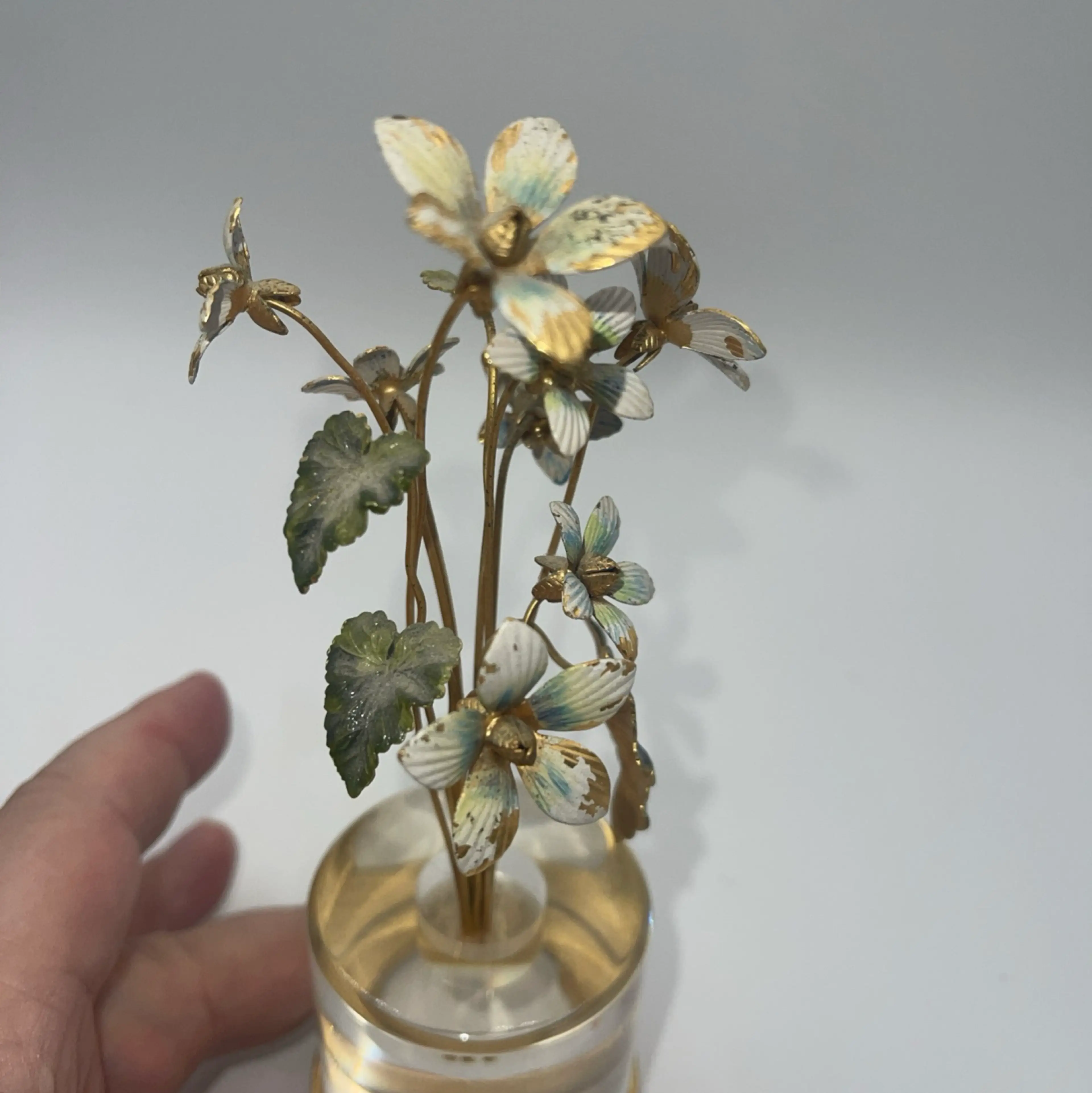 Image 4 of 10