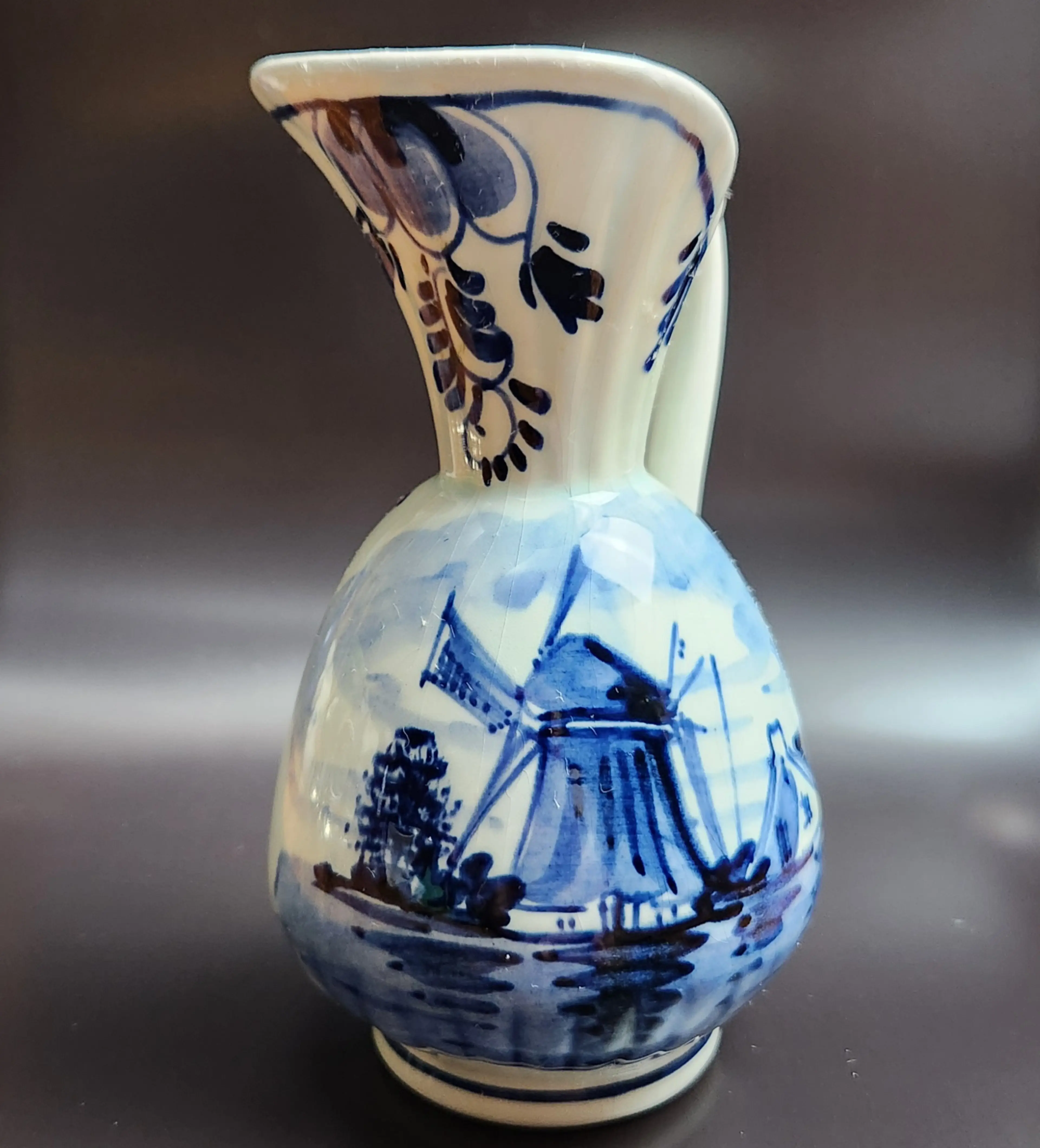 Image 4 of 4