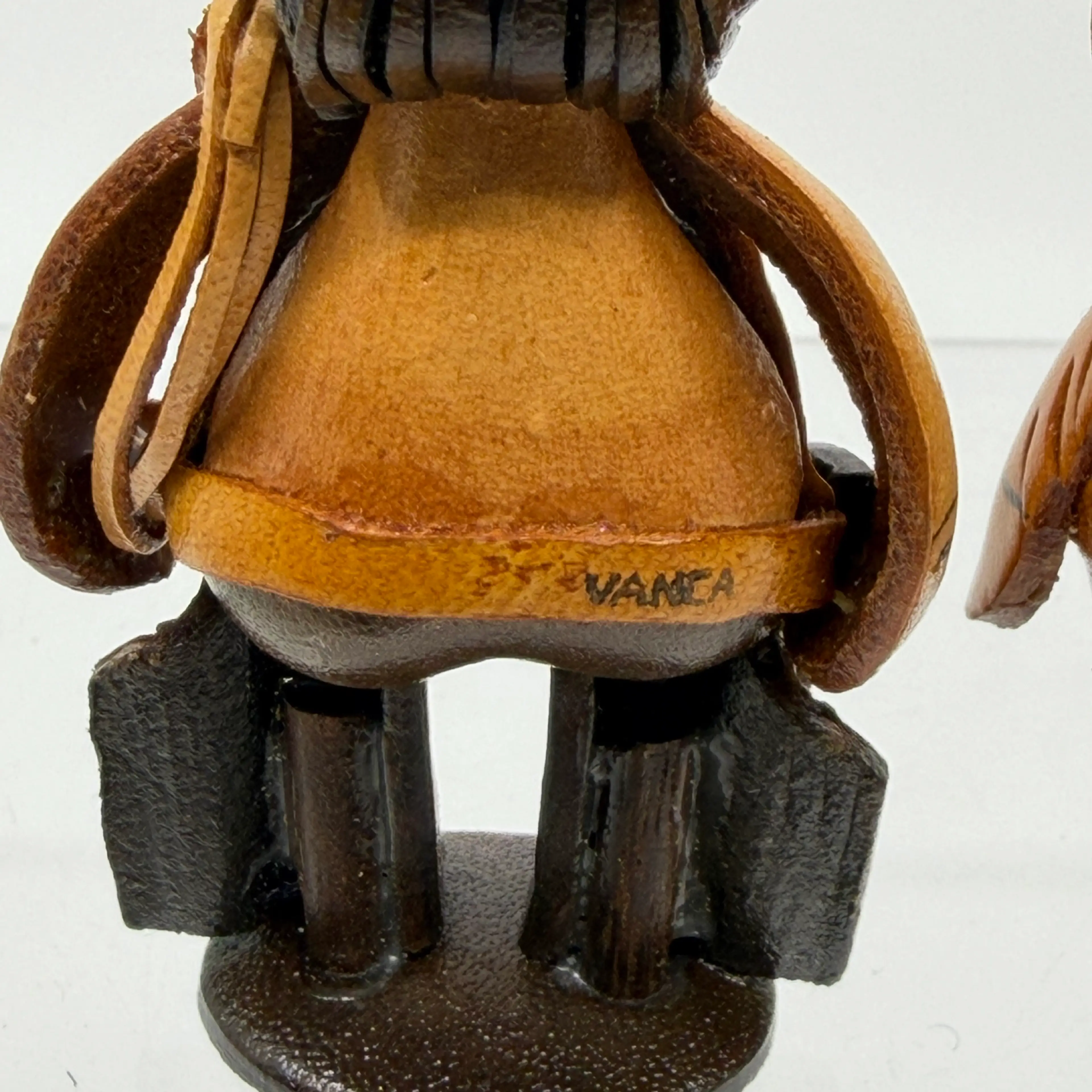 Image 4 of 8