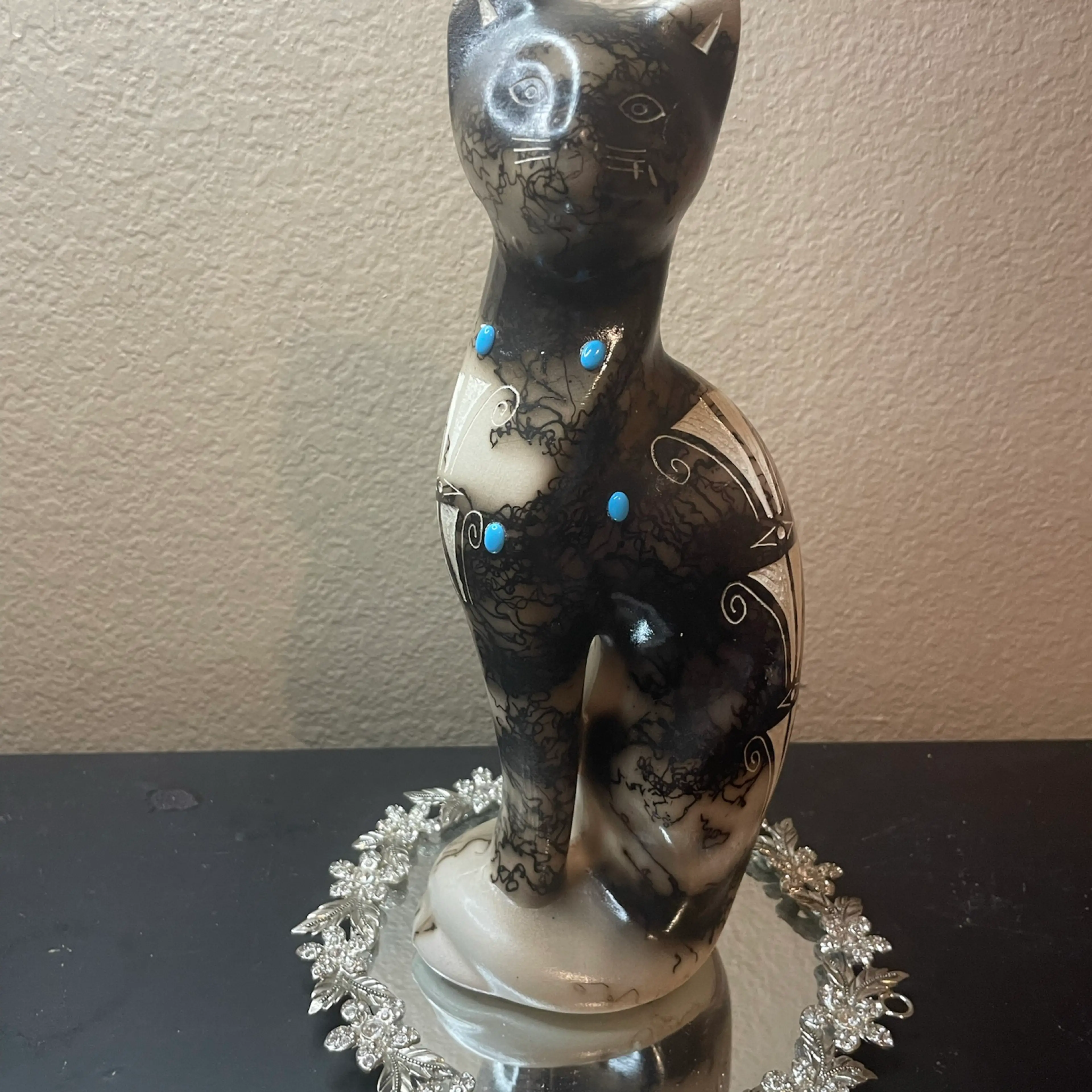 Image 2 of 4