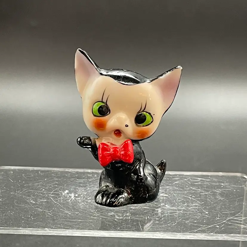 Black Cat Green Eyes Bowtie Miniature Figurine VTG Anthropomorphic Kitten Kitty