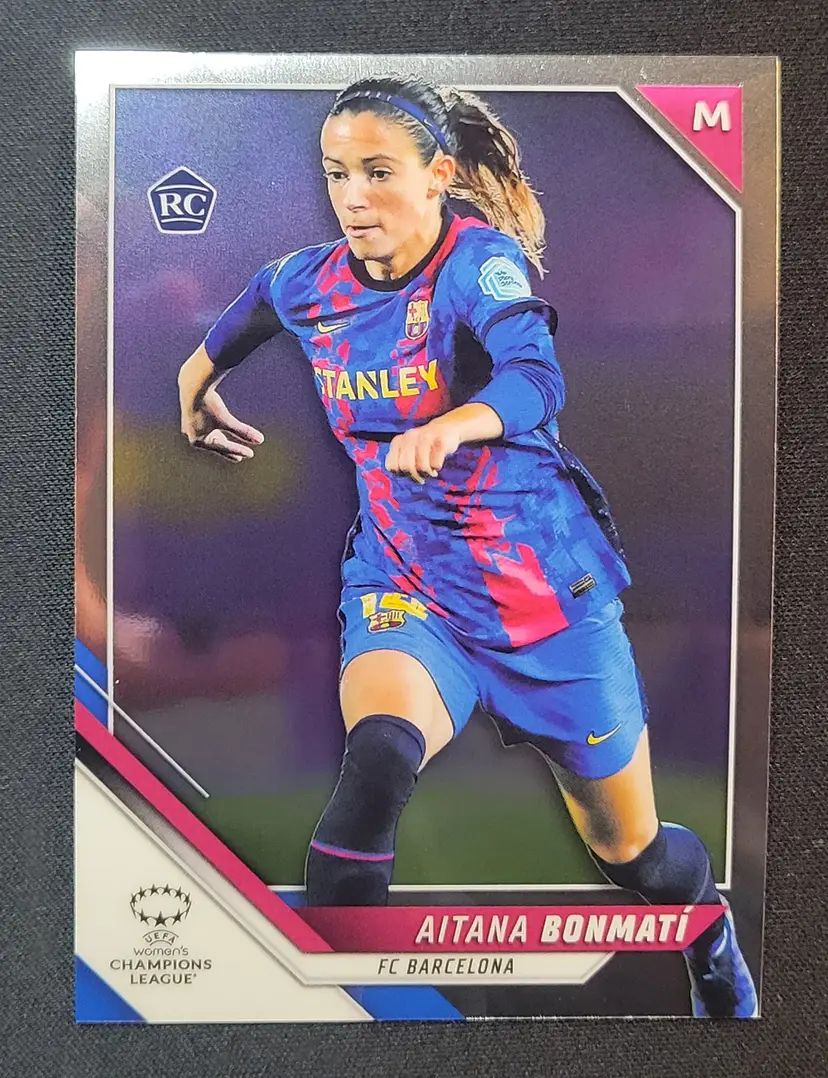 2021-22 Topps Chrome UWCL - Aitana Bonmati RC - base