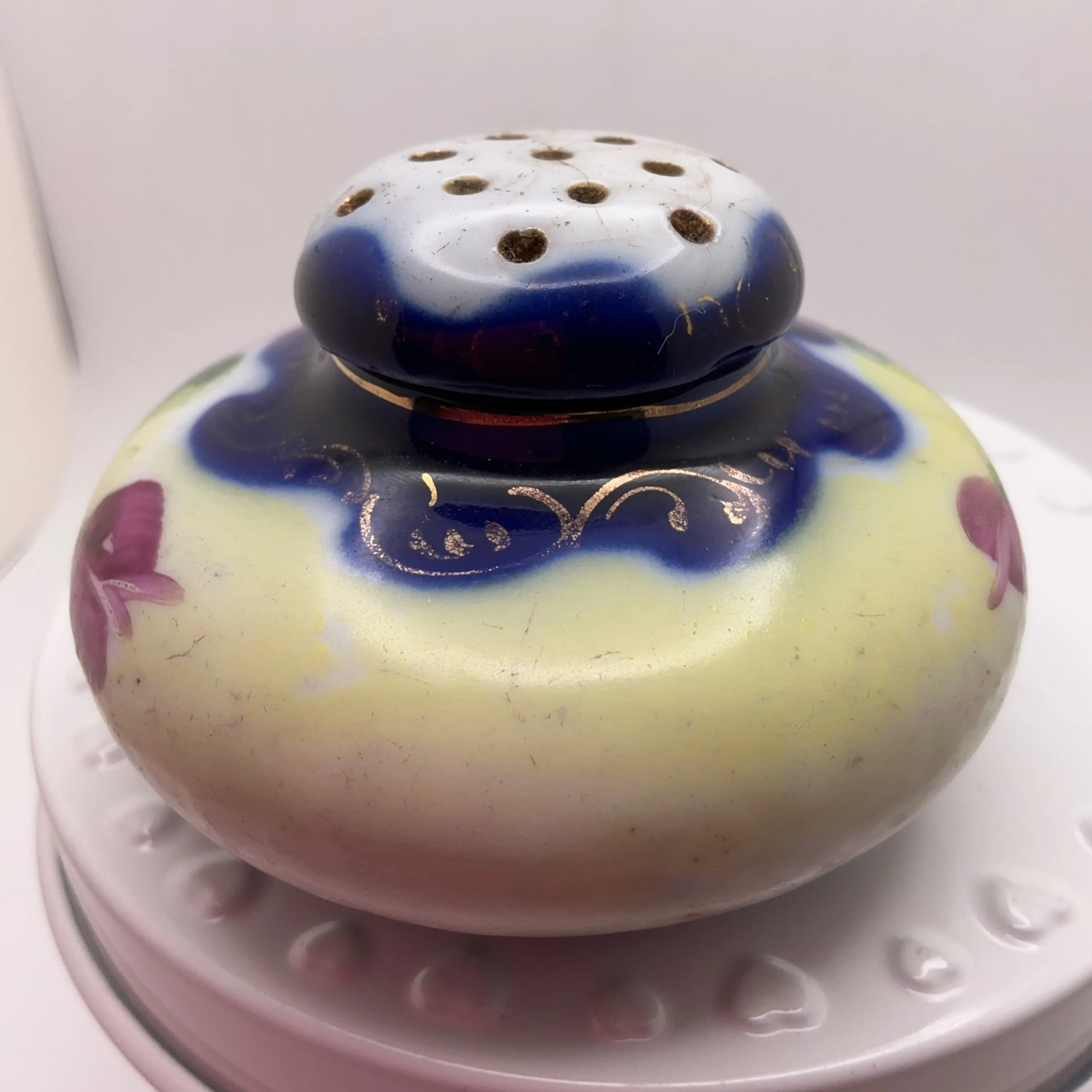 Image 2 of 5