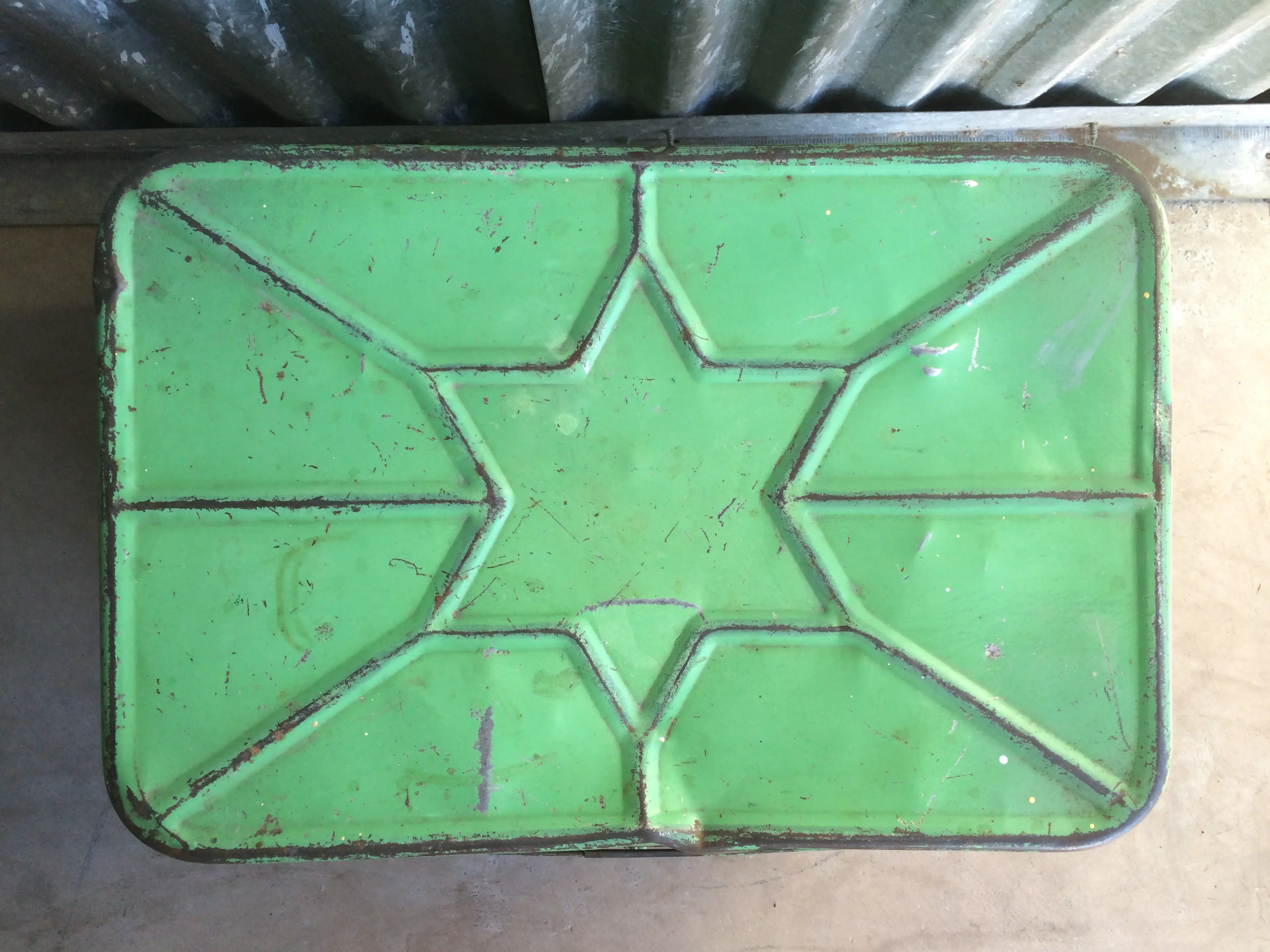 Image 2 of 4