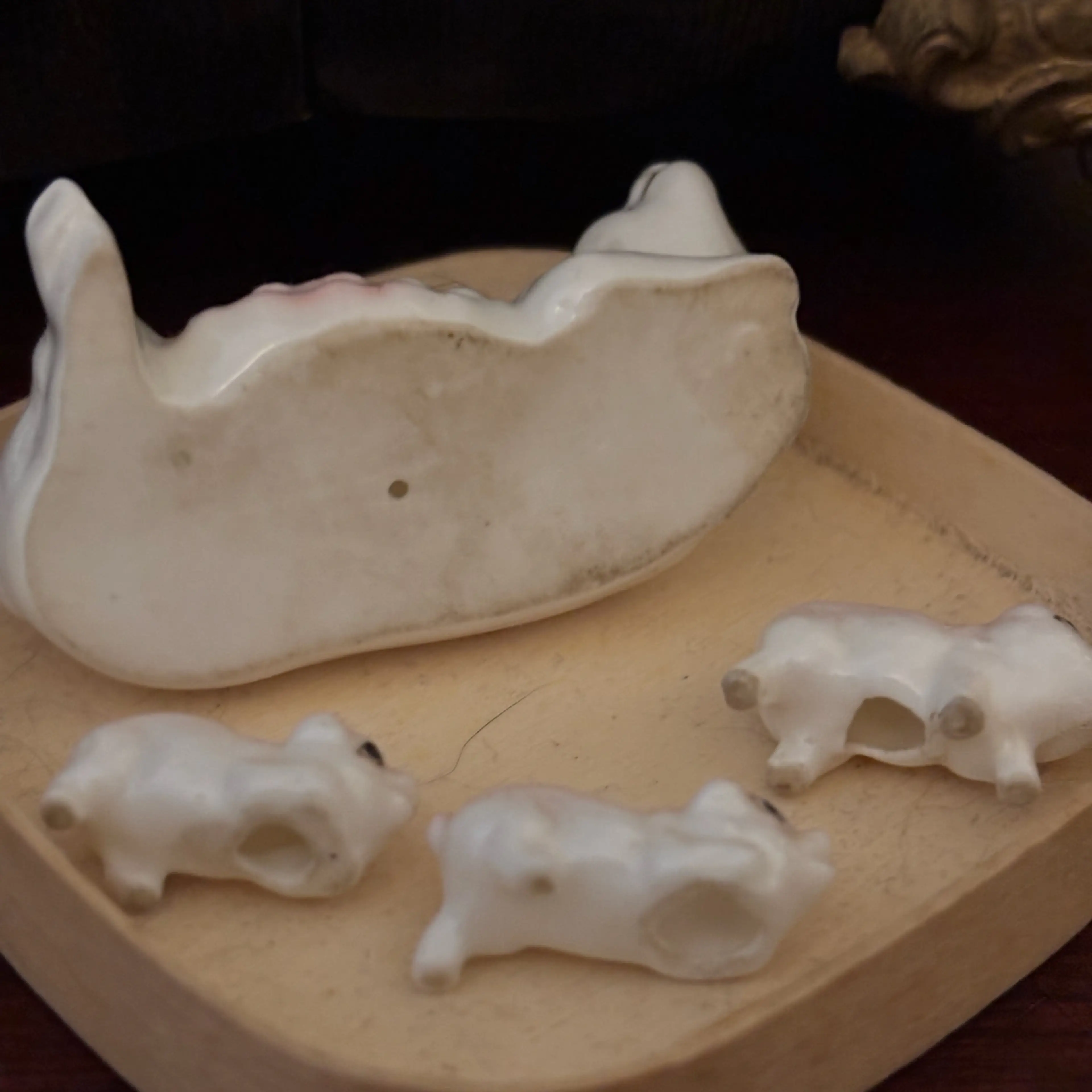 Image 3 of 4
