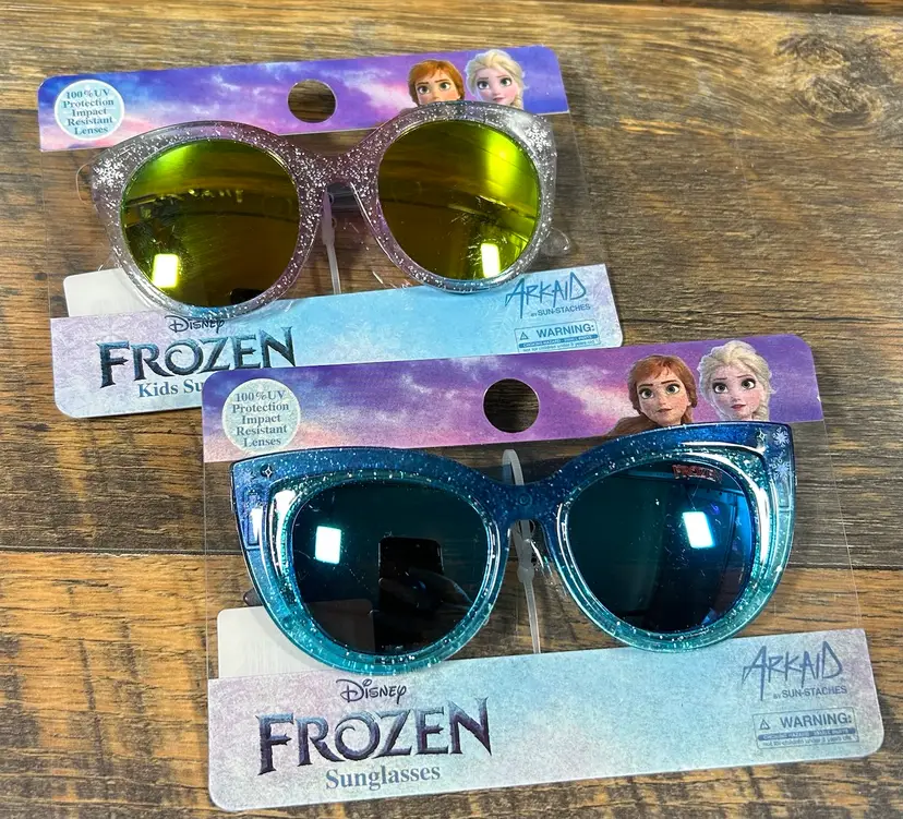 Frozen Kids Sunglasses (lot of 2)
