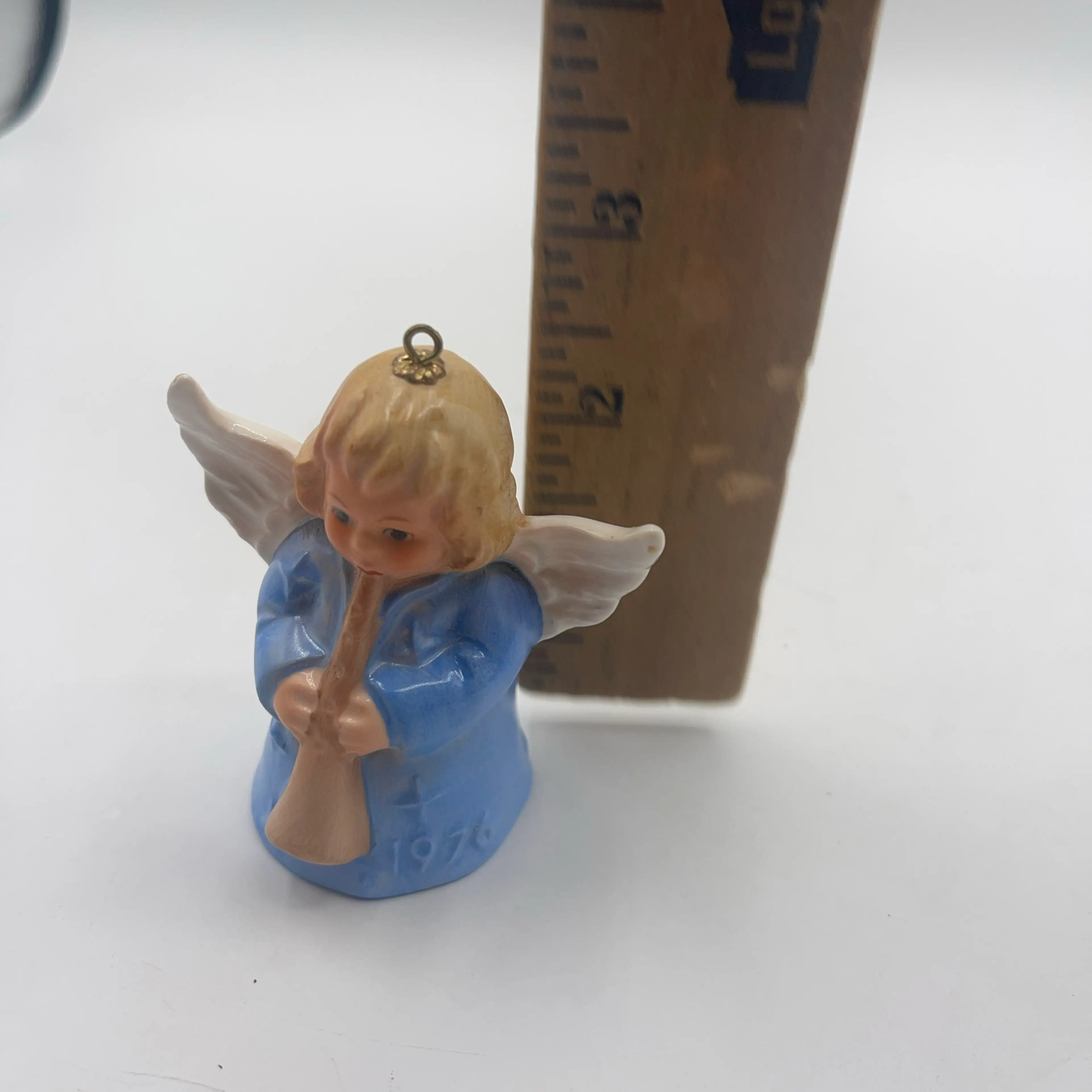 Image 4 of 4