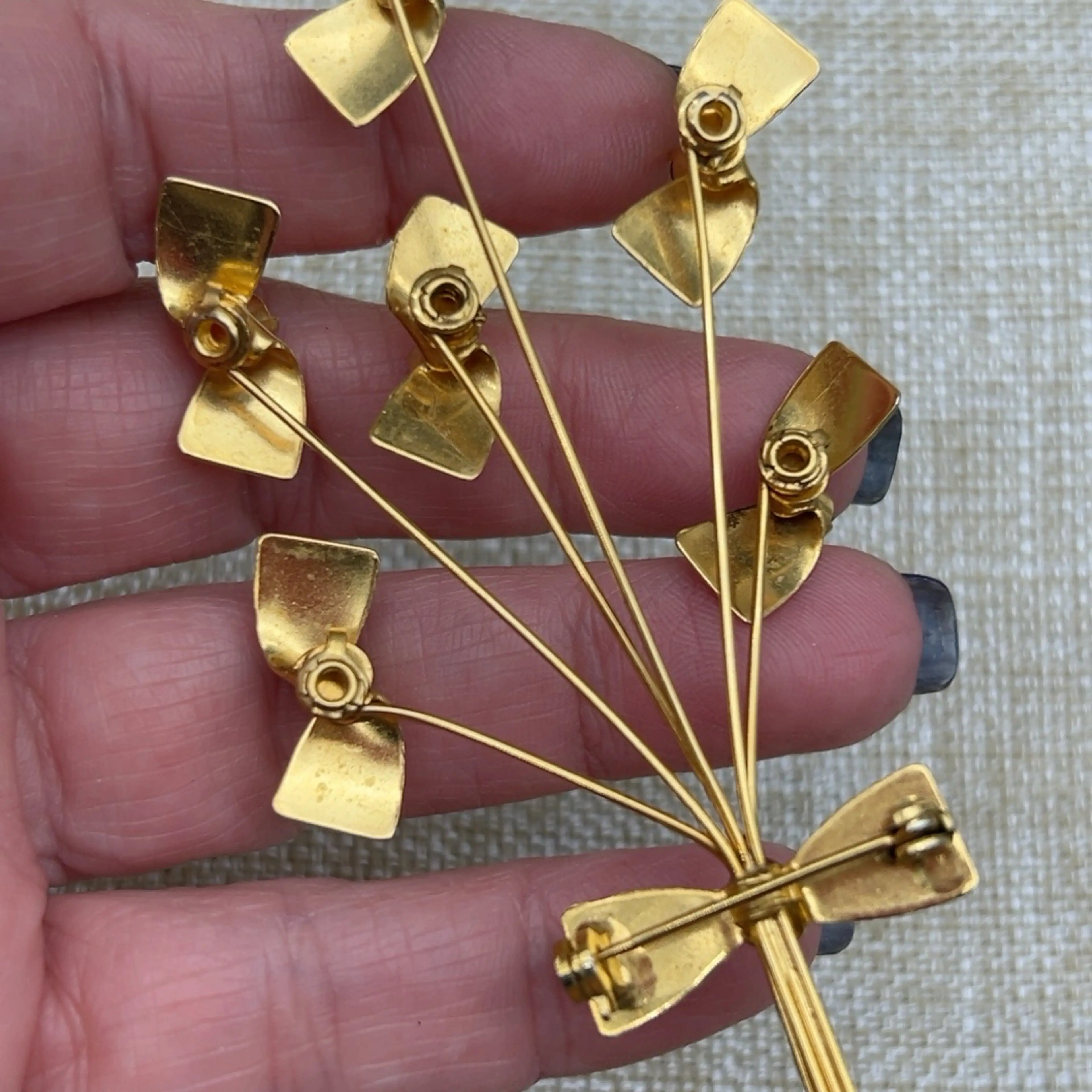 Image 2 of 2