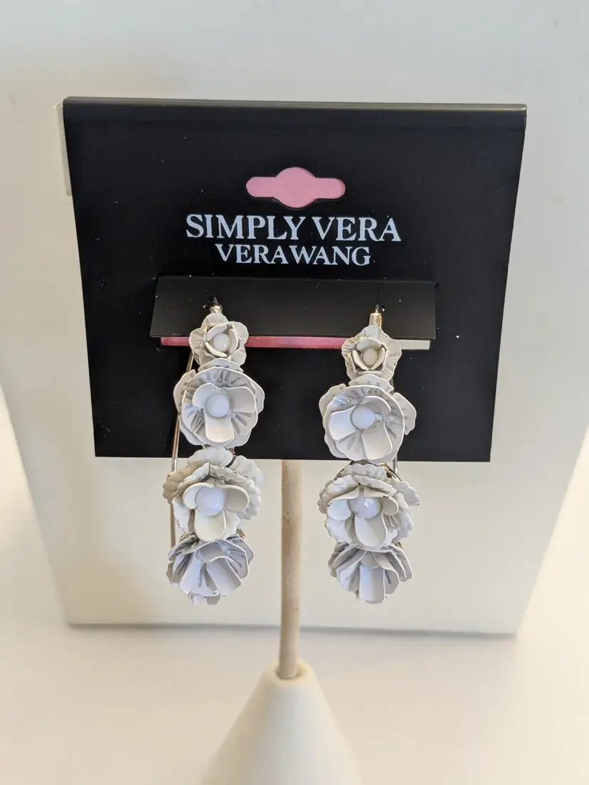Simply Vera Vera Wang White Floral Drop Pierced Earrings NWT