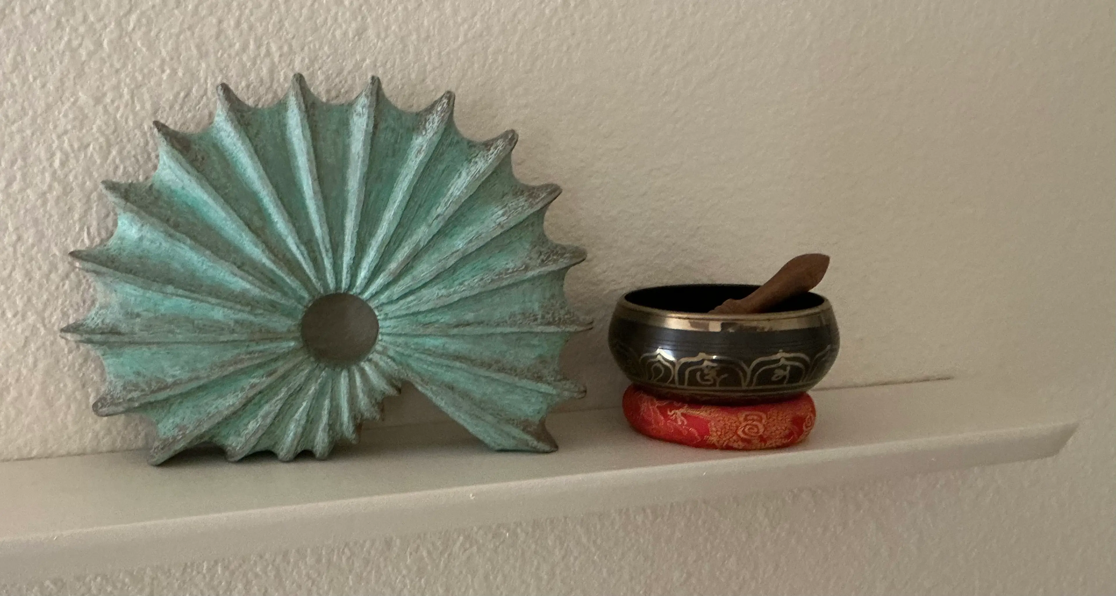 Image 2 of 6